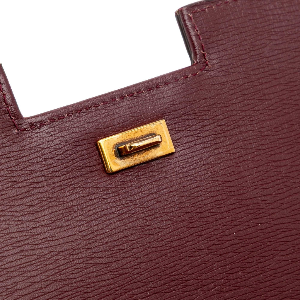 Gucci Leather Heartbeat Clutch
