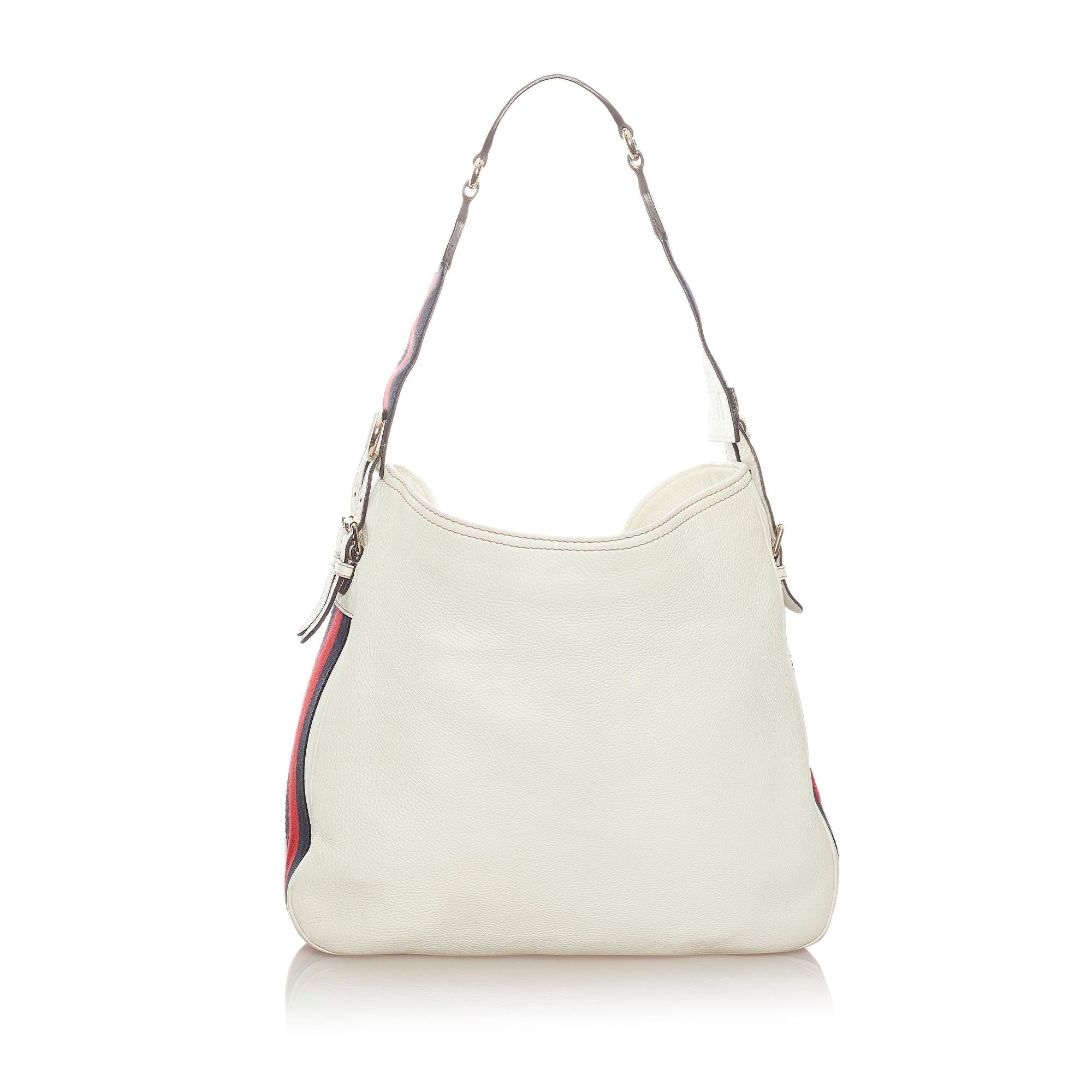 Gucci Leather Heritage Shoulder Bag (SHG-33271)