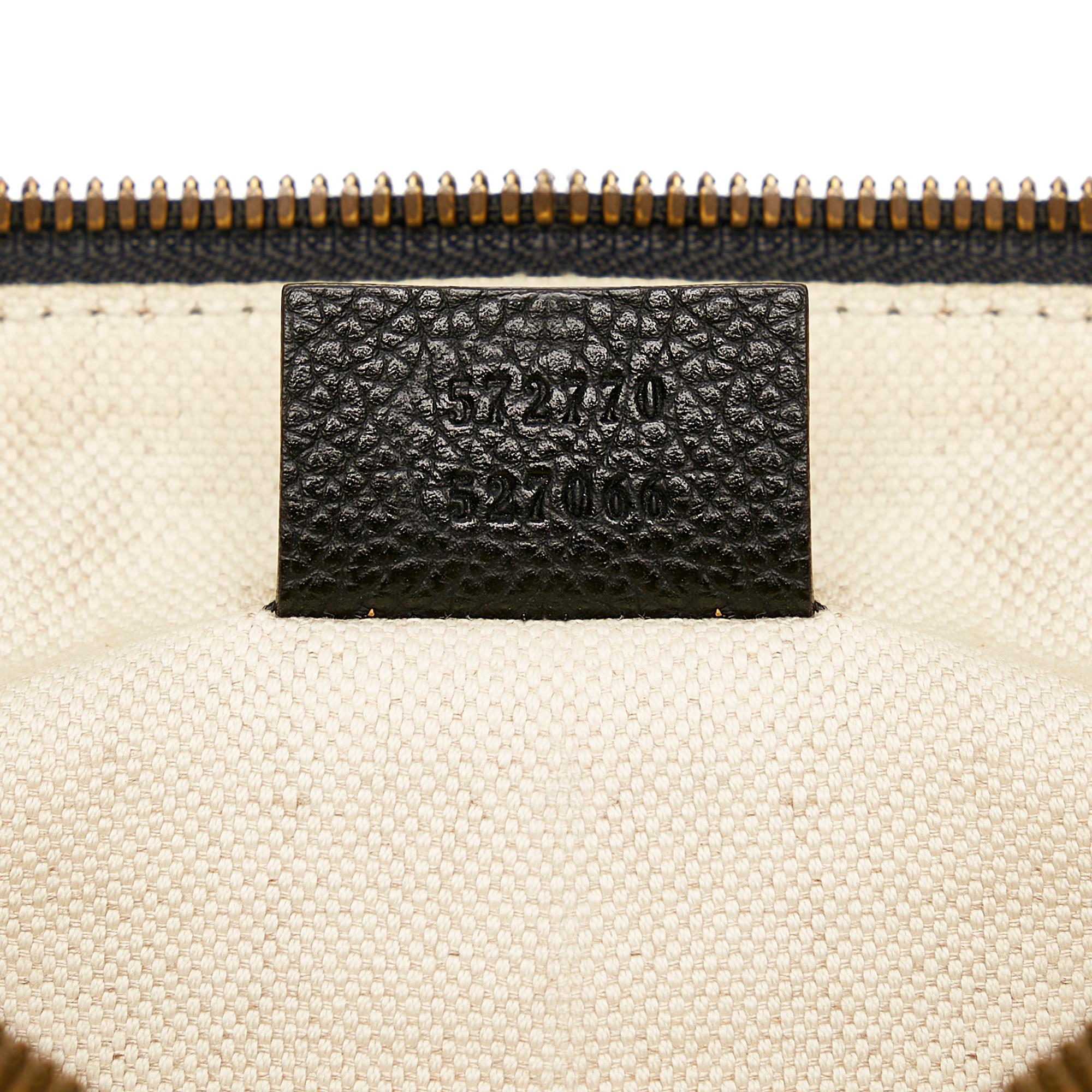 Gucci Logo Leather Clutch (SHG-Kmt4iX)