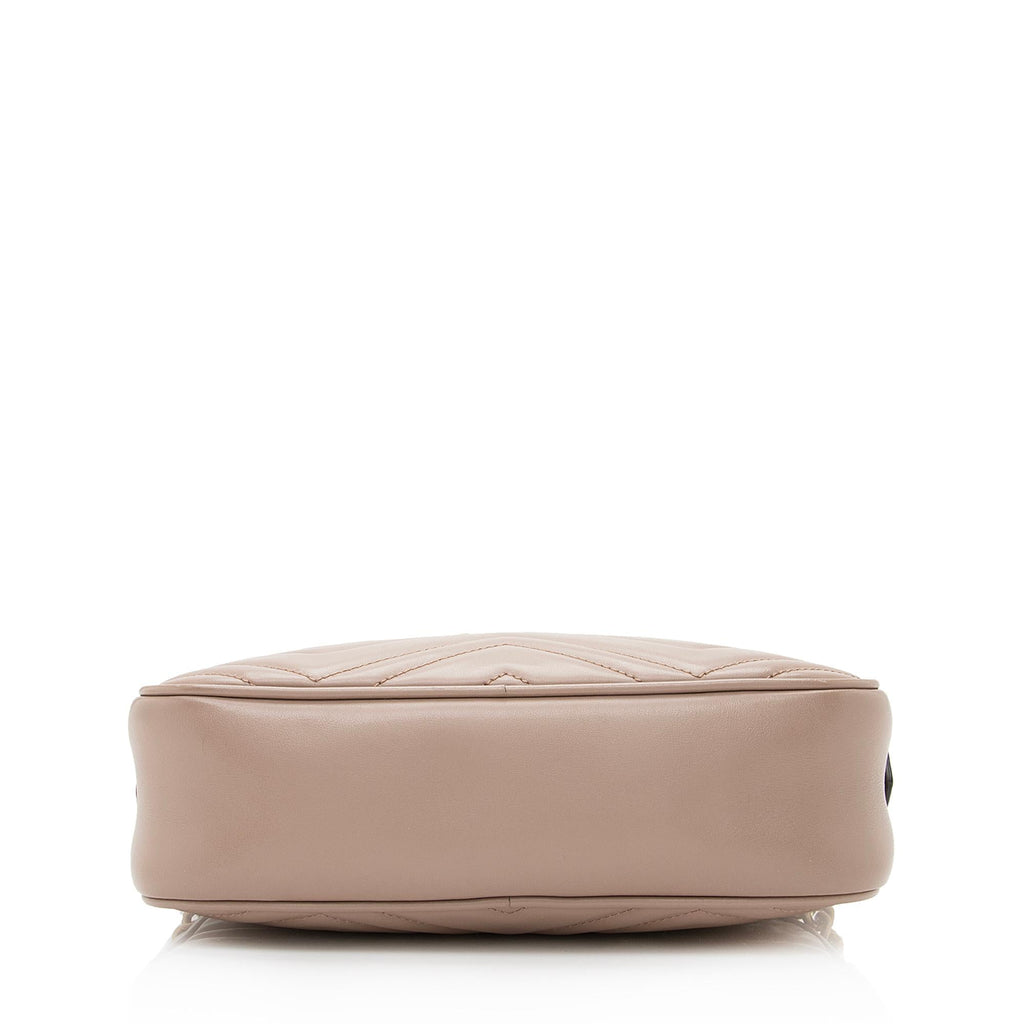 Gucci Matelasse Leather GG Marmont Small Shoulder Bag (SHF-22520)