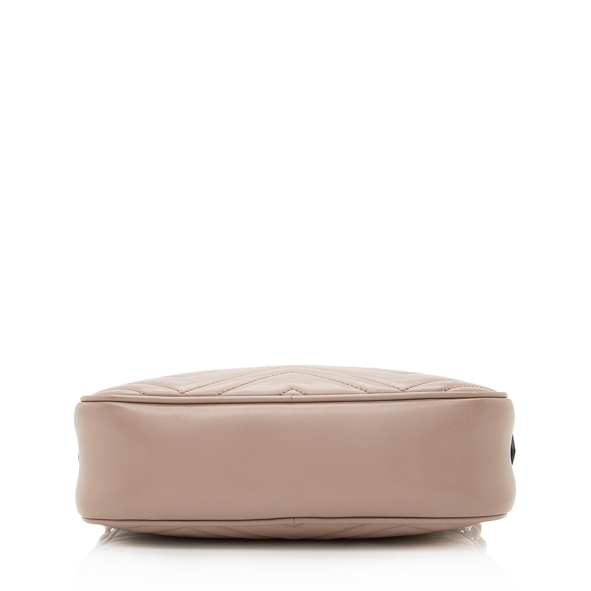 Gucci Matelasse Leather GG Marmont Small Shoulder Bag (SHF-22520)