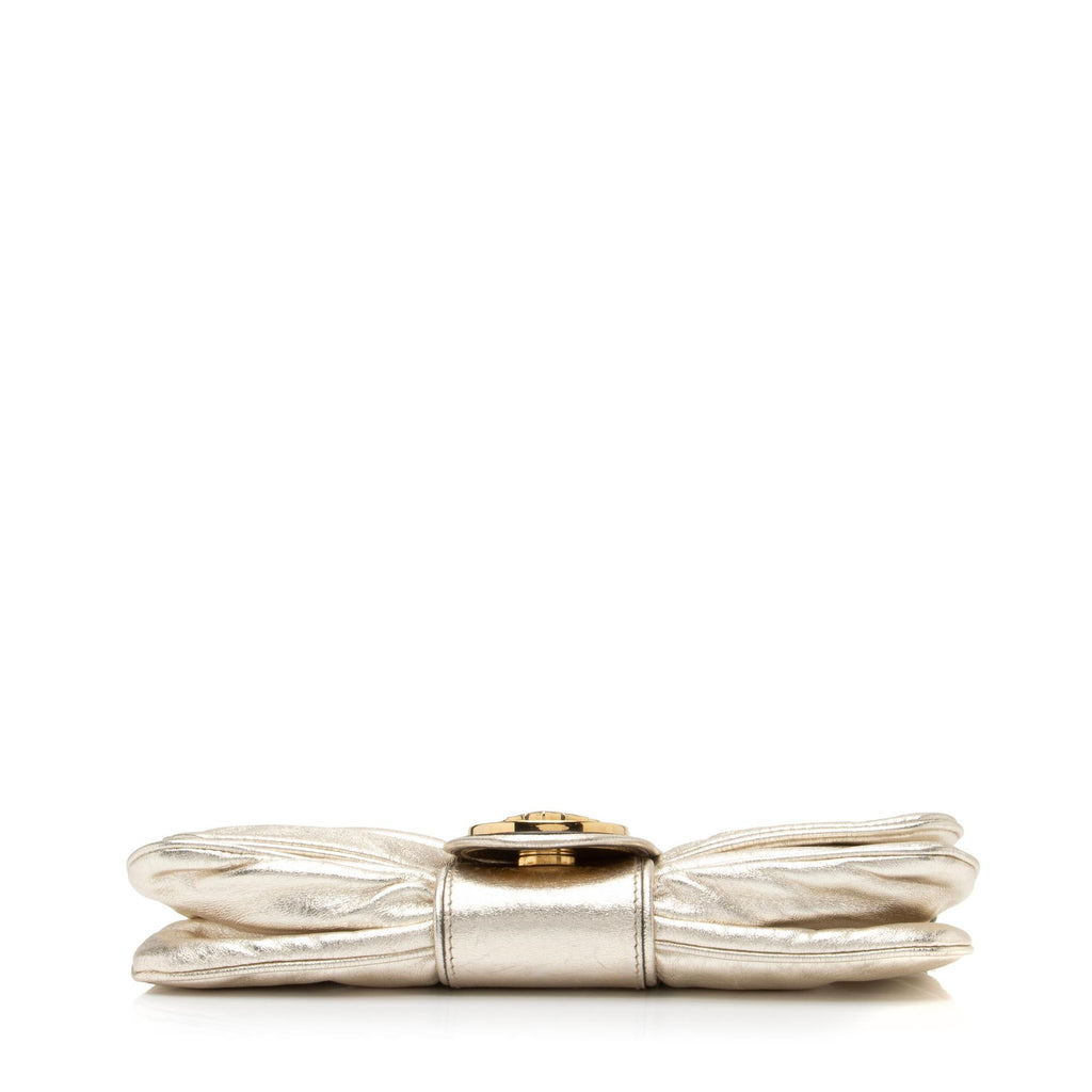 Gucci Metallic Leather Papillon Hysteria Clutch (SHF-23493)
