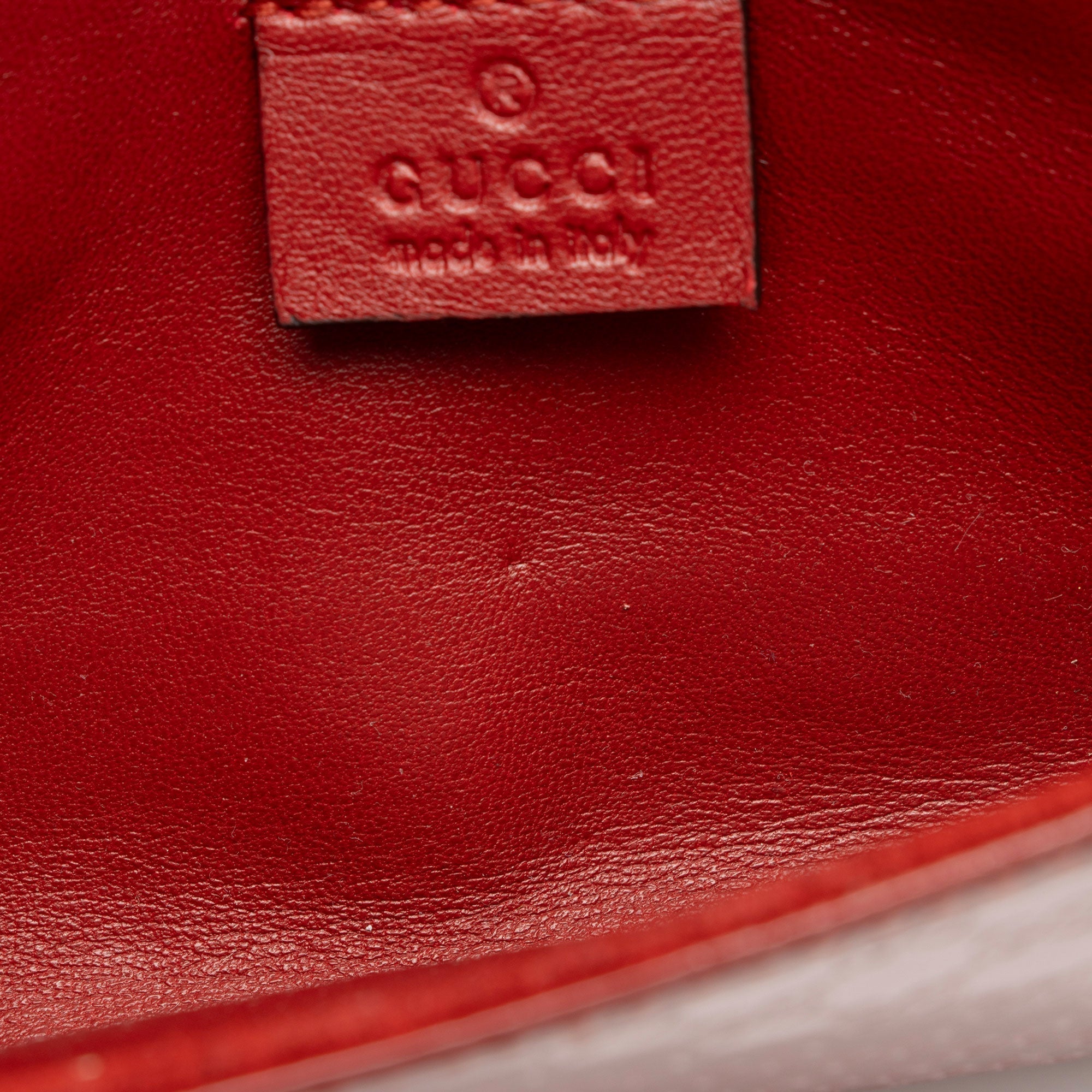 Gucci Microguccissima Patent Leather Broadway Clutch (SHF-VpKZuA)