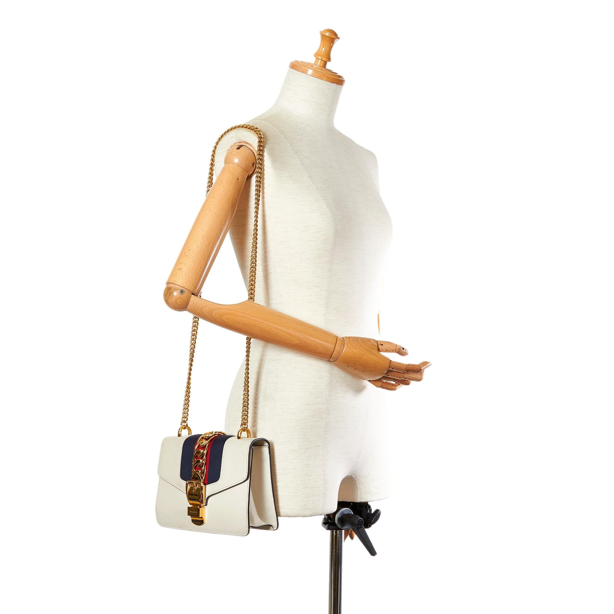 Gucci Mini Sylvie Leather Chain Shoulder Bag (SHG-25707)