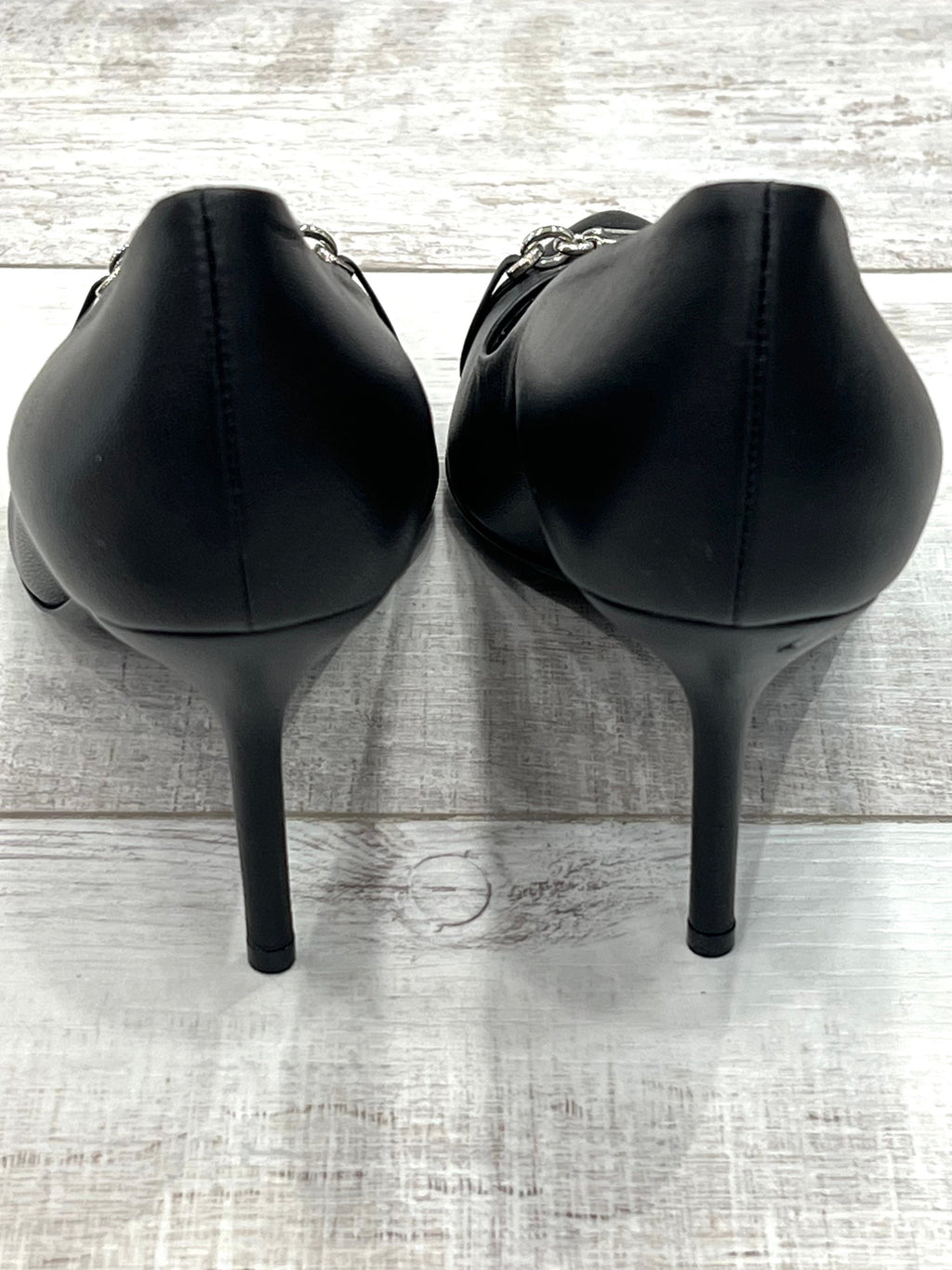 GUCCI NAPPA LEATHER MOOREA MOALITA MID HEEL PUMPS