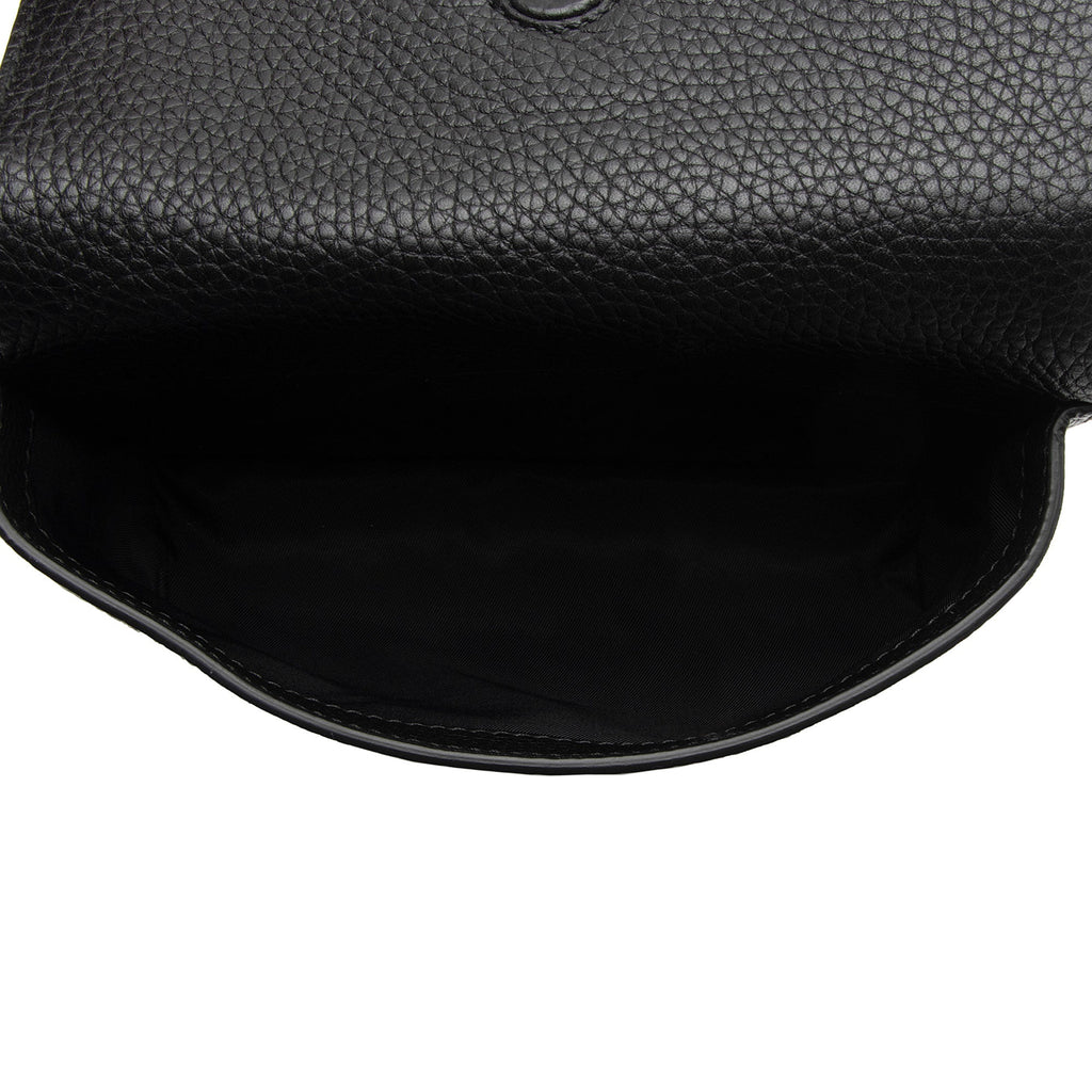 Gucci Pebbled Leather Soho Flap Belt Bag (SHF-Q9D7sL)