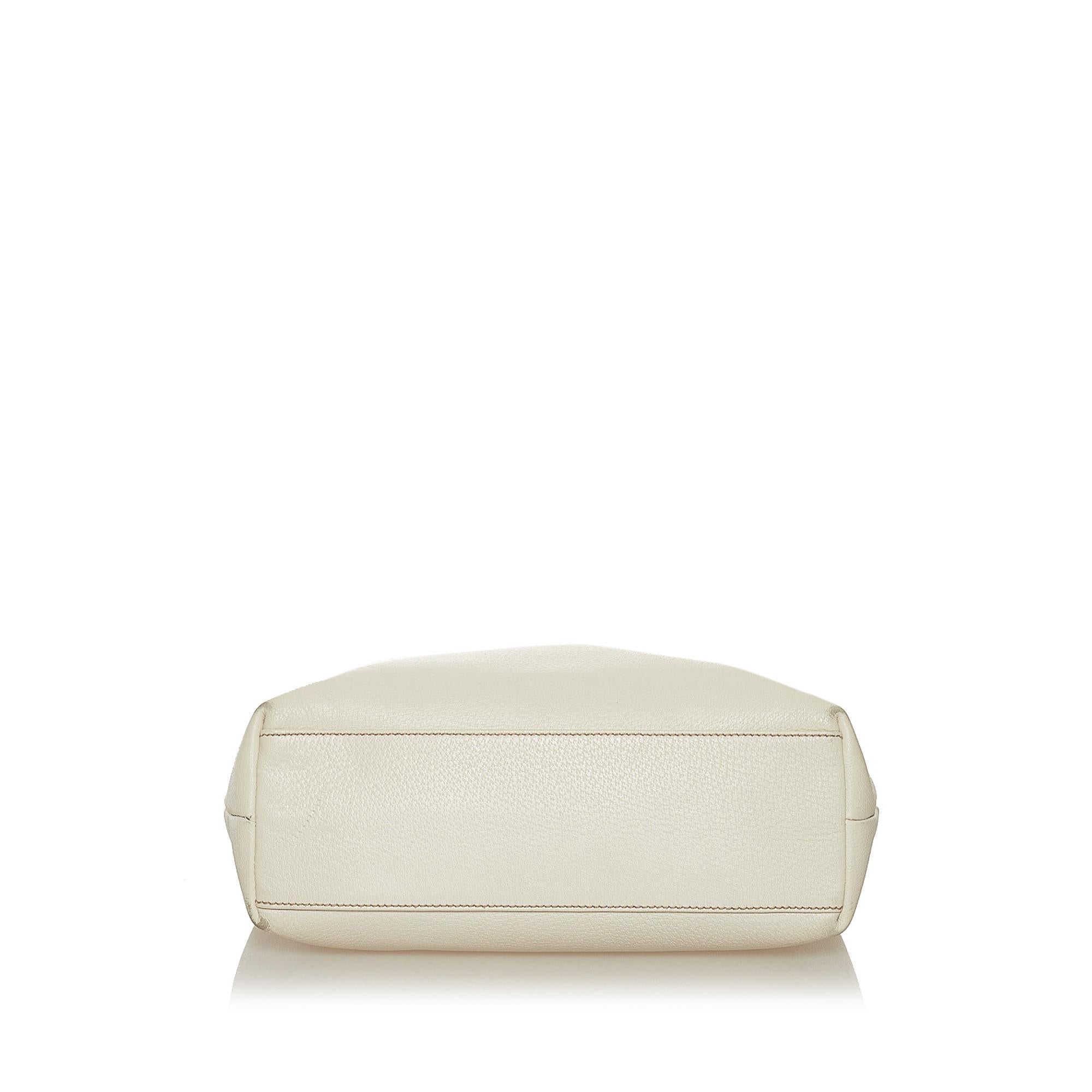 Gucci Small D-Ring Leather Tote Bag (SHG-34403)