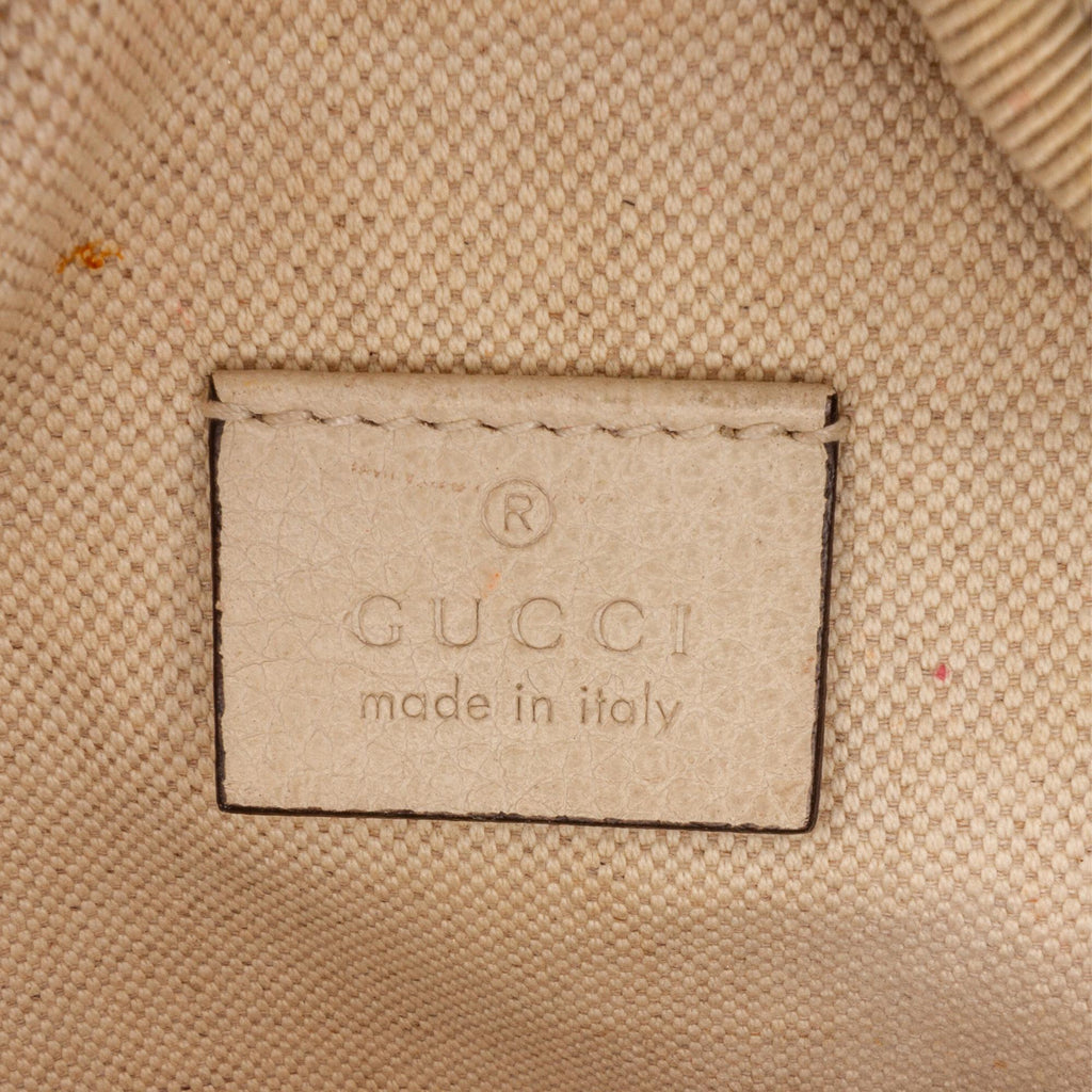 Gucci Small Logo Belt Bag (SHG-4D5HQu)