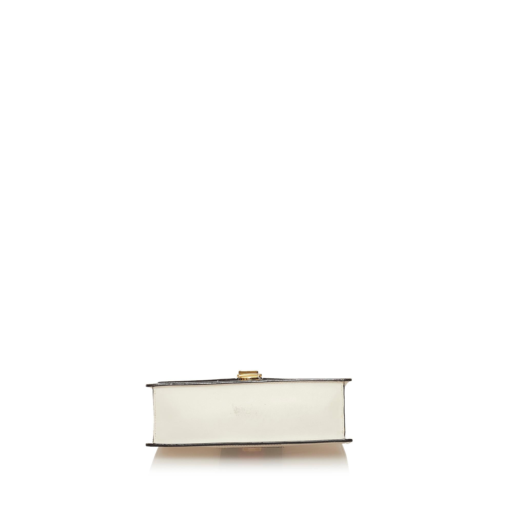 Gucci Small Sylvie Leather Shoulder Bag (SHG-34268)