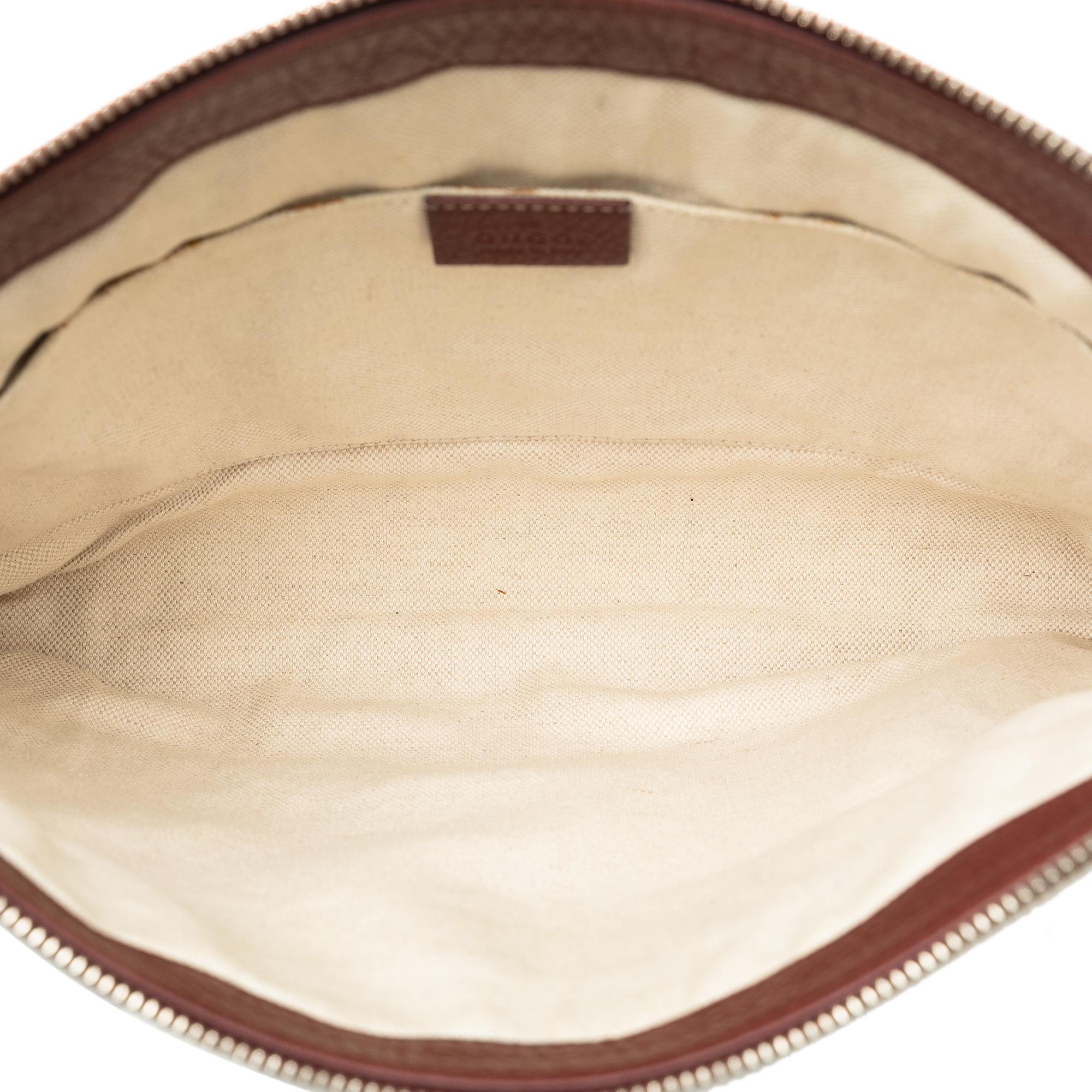 Gucci Soho Leather Clutch (SHG-x8q0VR)