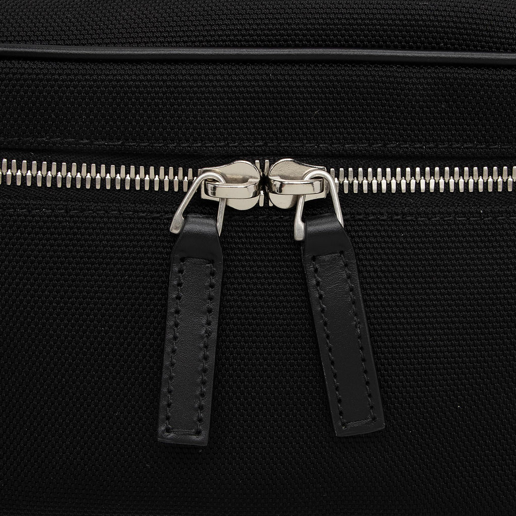 Gucci Techno Canvas Web Belt Bag (SHF-H9w0O5)