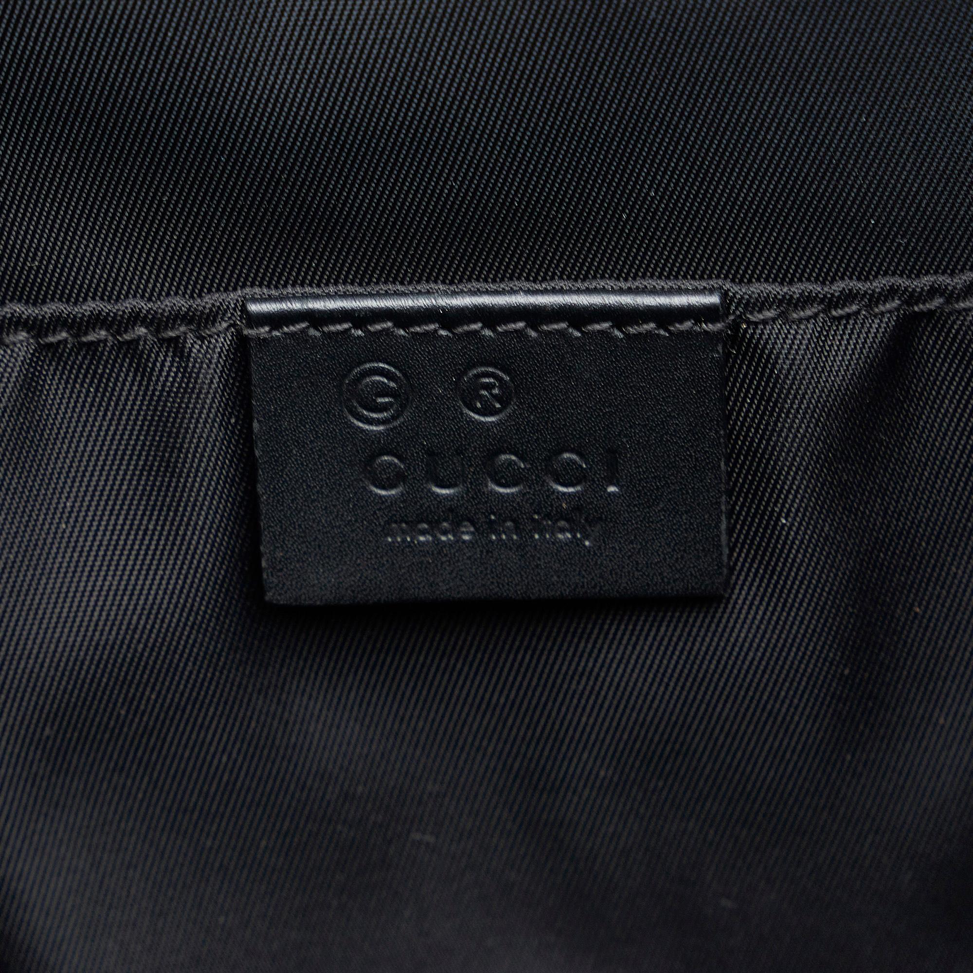 Gucci Techno Web Canvas Clutch (SHG-L5ydsu)