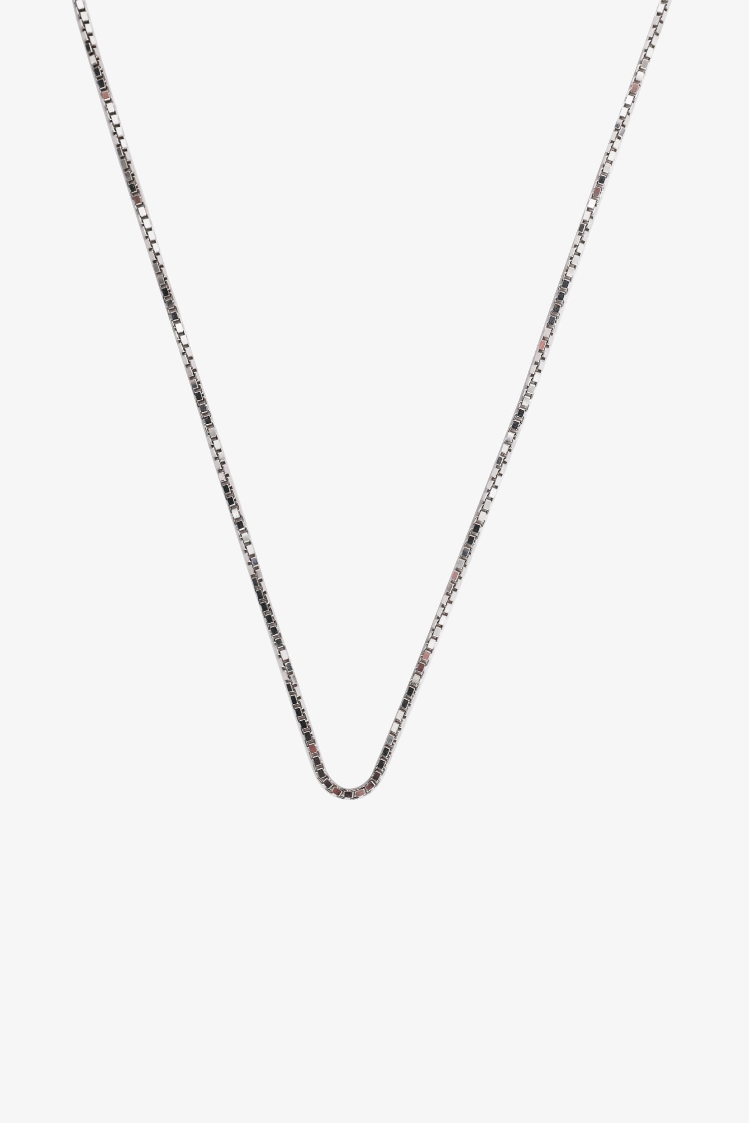 Gucci 18K White Gold Toggle Closure Necklace