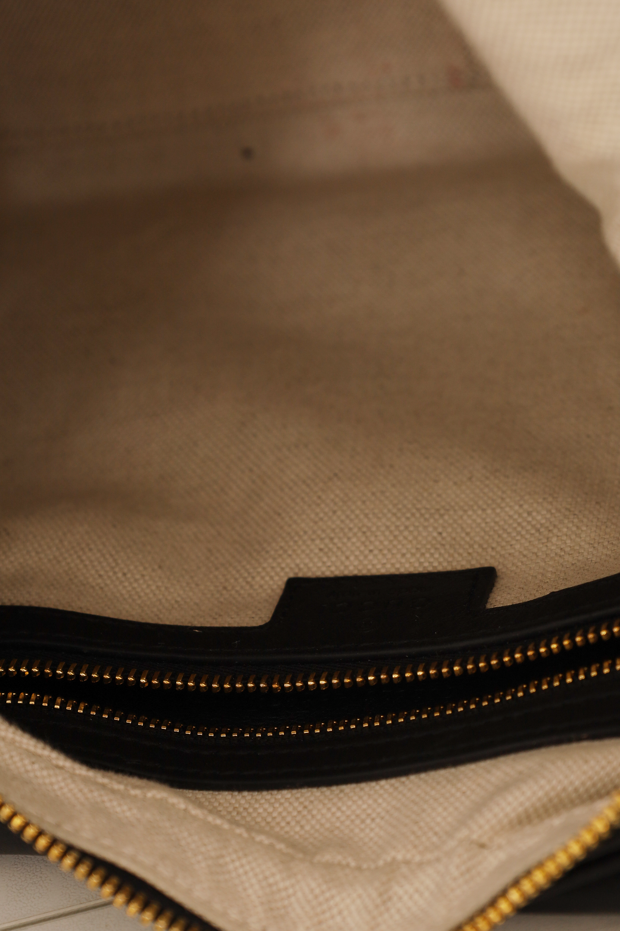 Gucci Black Leather Small Attache Crossbody Bag
