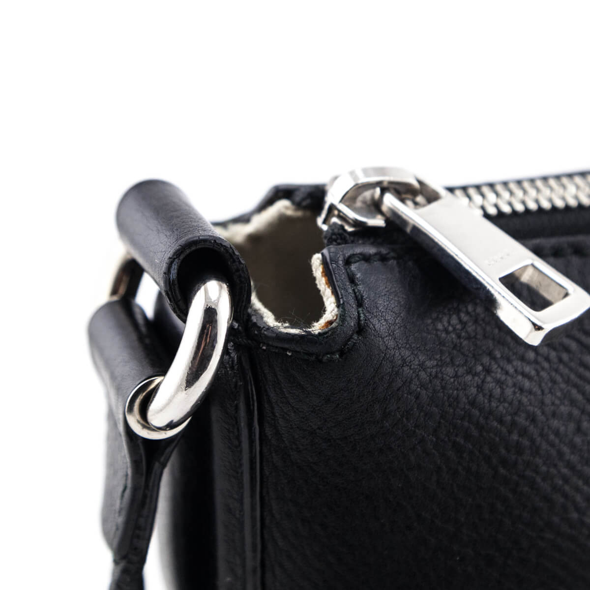 Gucci Black Pebbled Calfskin Medium Soho Messenger Bag