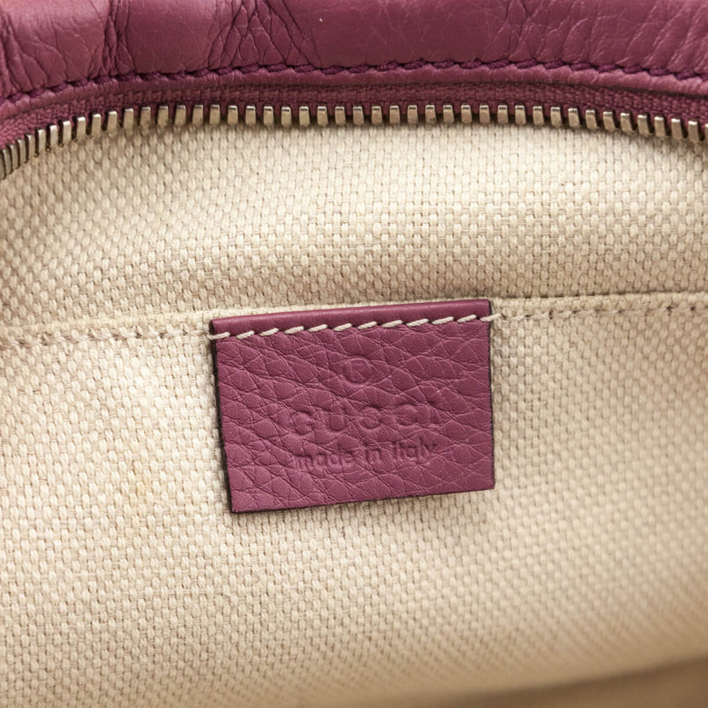 Gucci Peonia Pebbled Calfskin Soho Disco Crossbody