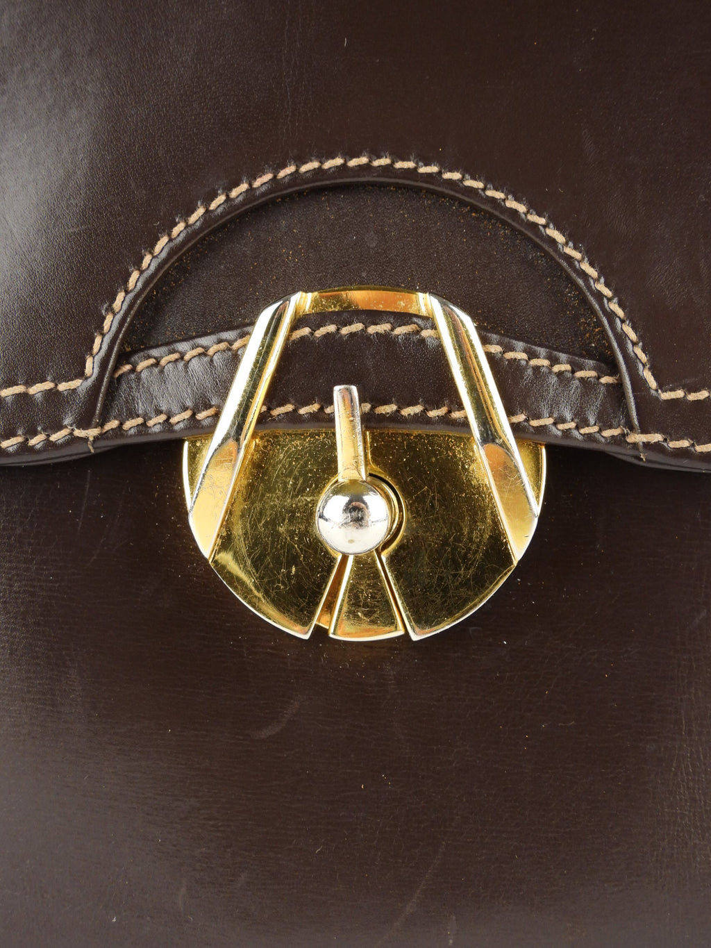 Gucci Vintage Brown Leather Round Shoulder Flap Bag