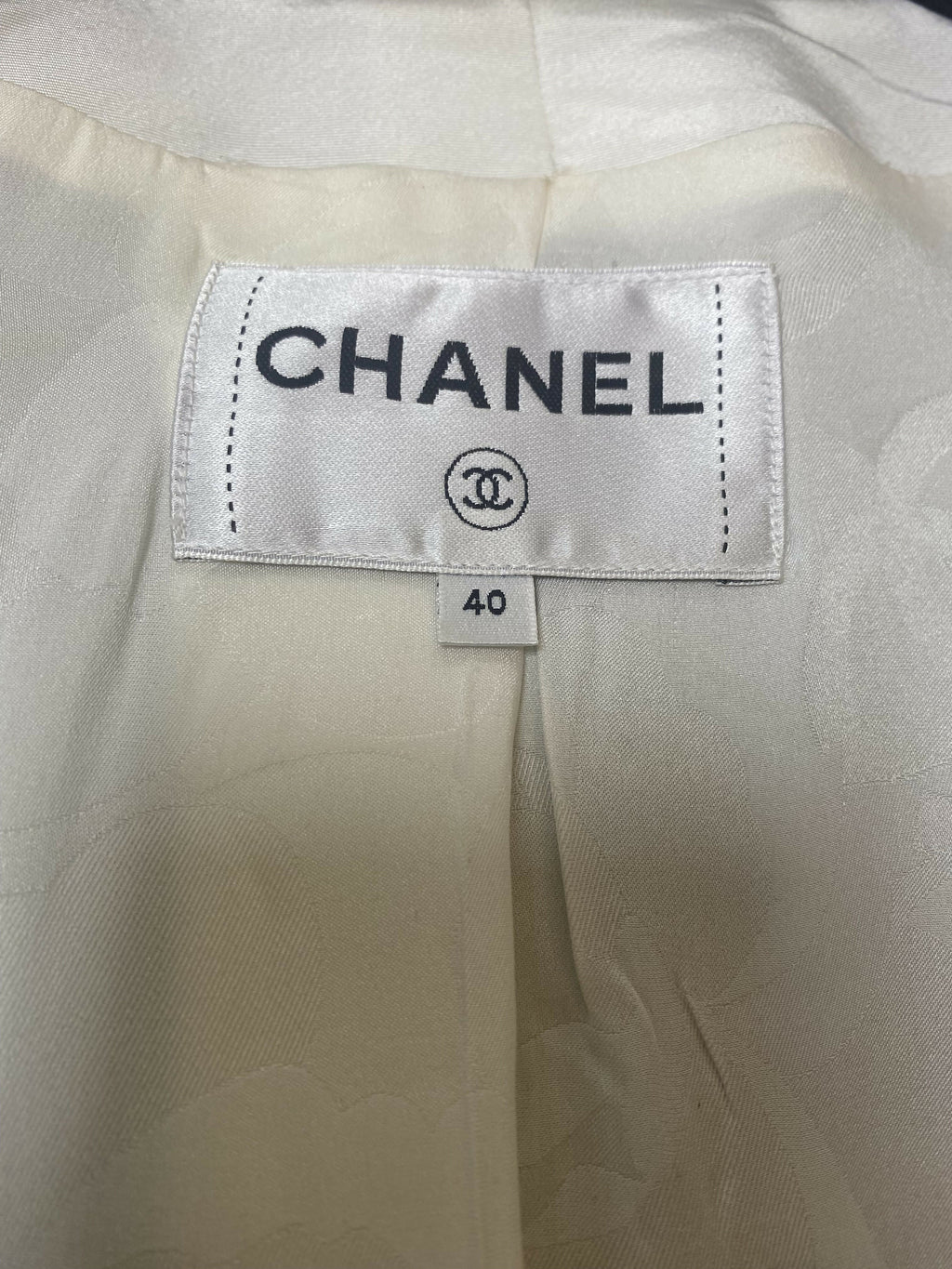 Chanel 22S Runway Sequin CC Logo Black and White Jacket FR 40
