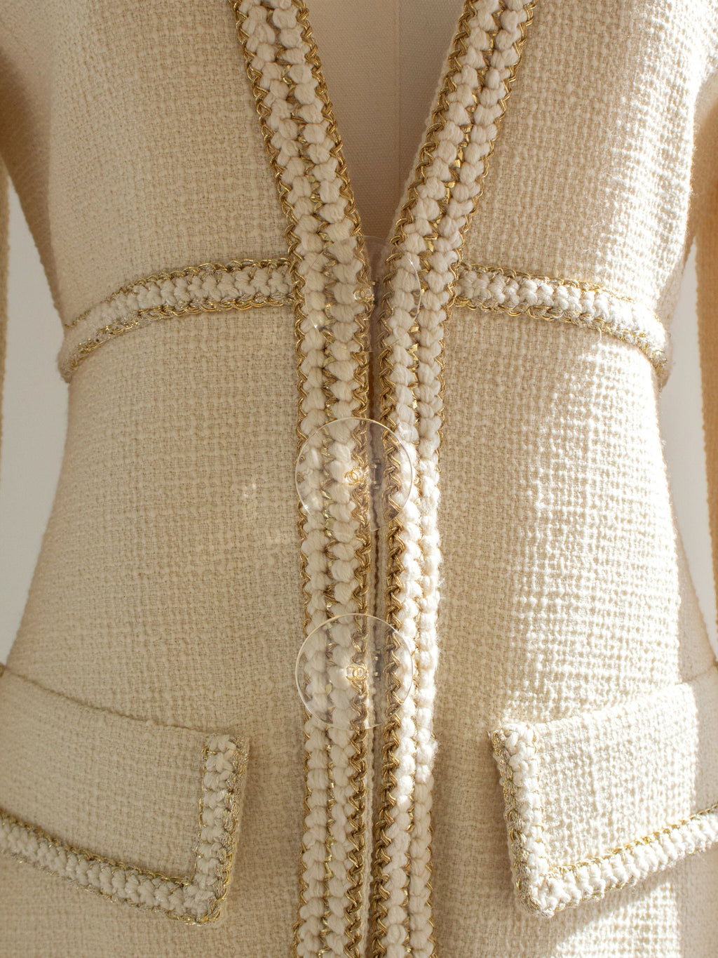 Chanel Pre-Fall 2017 Metiers D'Art Ritz 17A Ecru Cream Jacket Skirt Suit