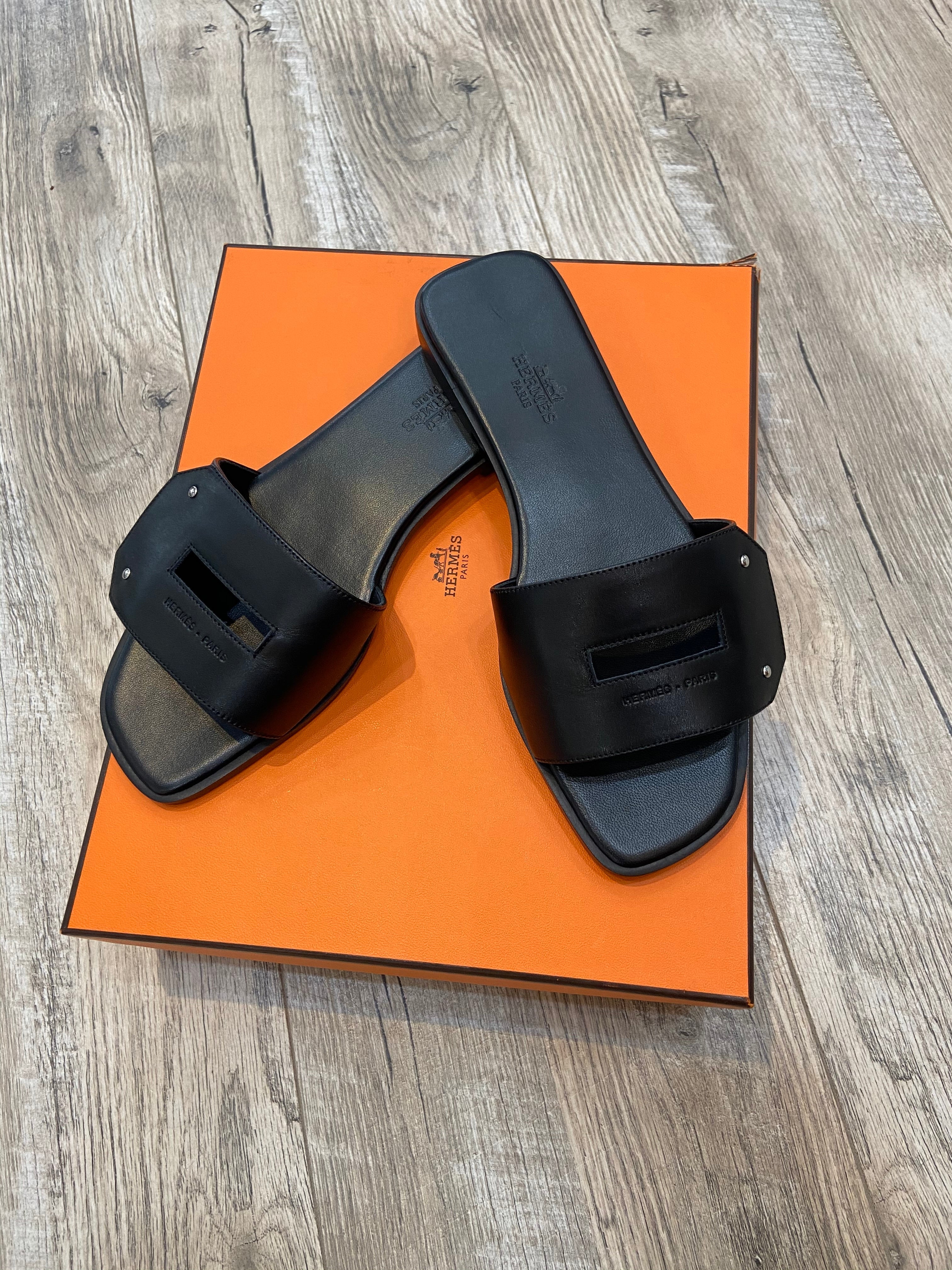 HERMÈS CALFSKIN LEATHER VIEW MULES