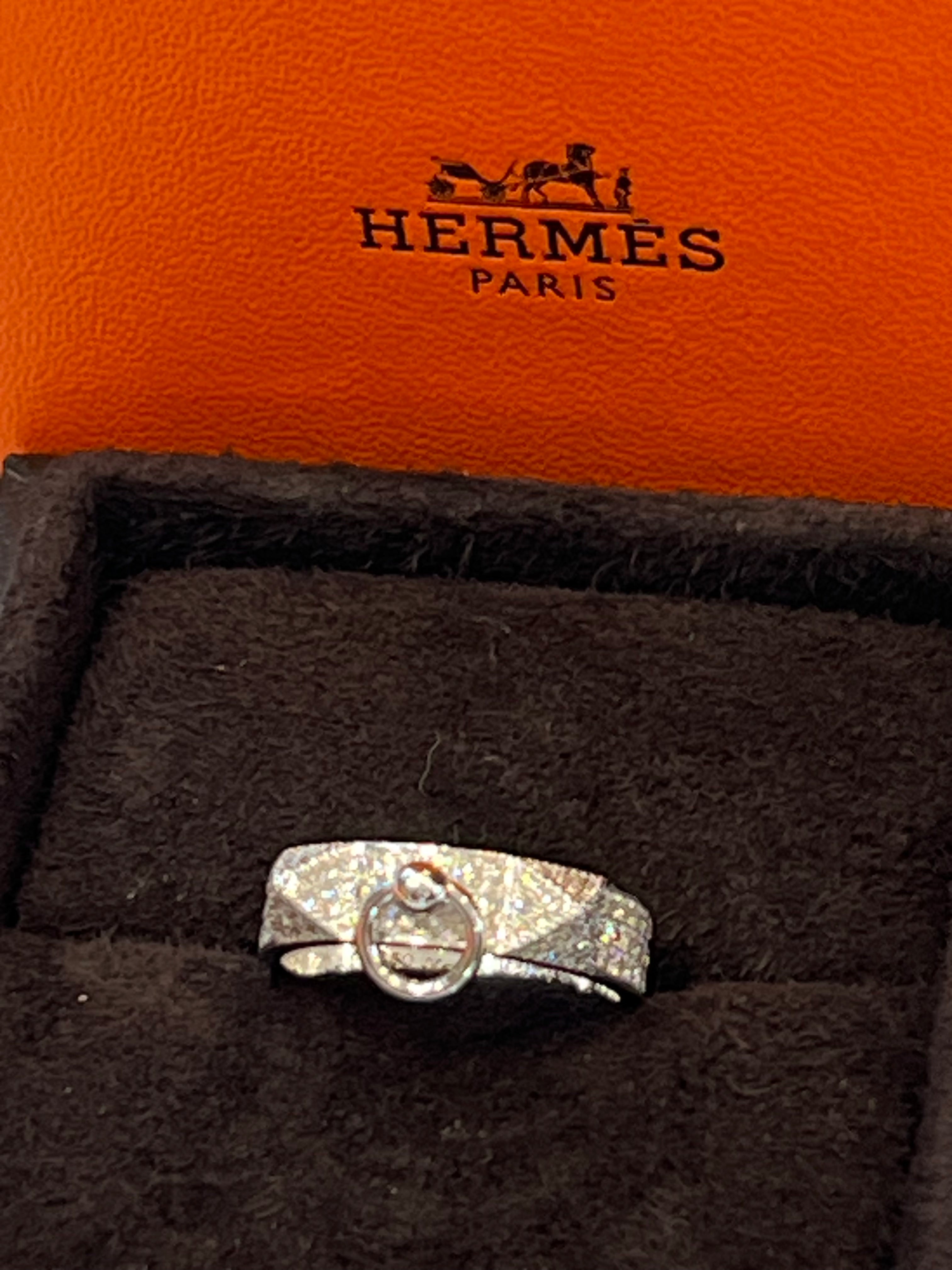 HERMÈS 18K WHITE GOLD DIAMOND PM COLLIER DE CHIEN PAVE RING