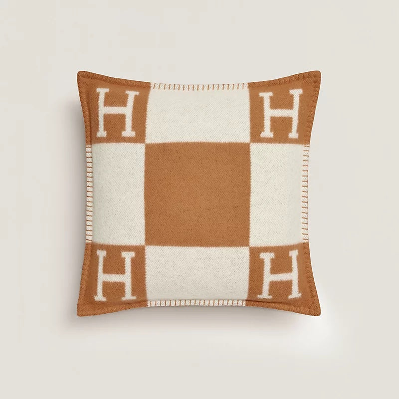 HERMÈS AVALON ECRU & CAMEL SIGNATURE H PILLOW