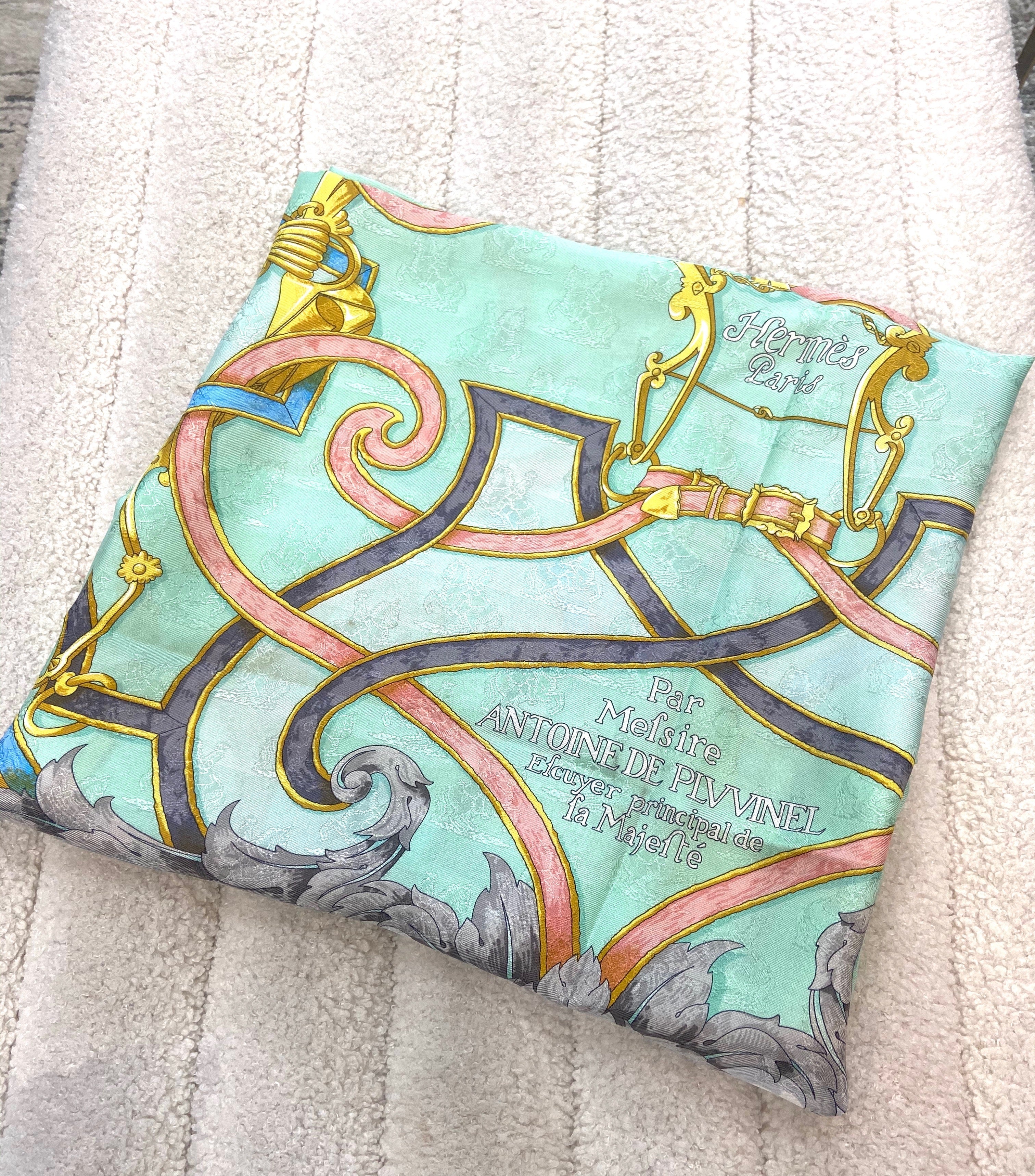HERMÈS CARRE 90 L'INSTRUCTION DU ROY SILK SCARF
