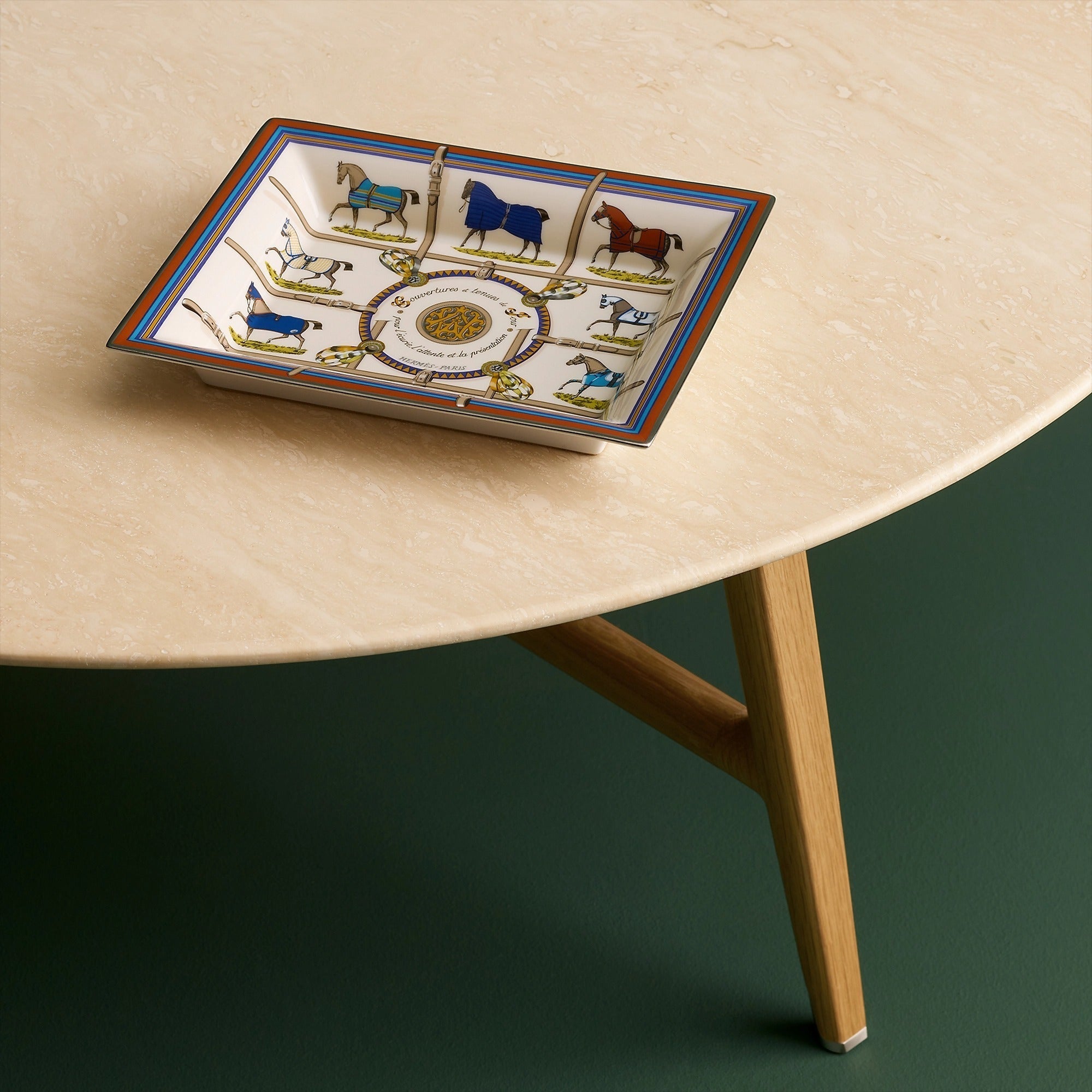 HERMÈS COUVERTURES ET TENUES DE JOUR CHANGE TRAY