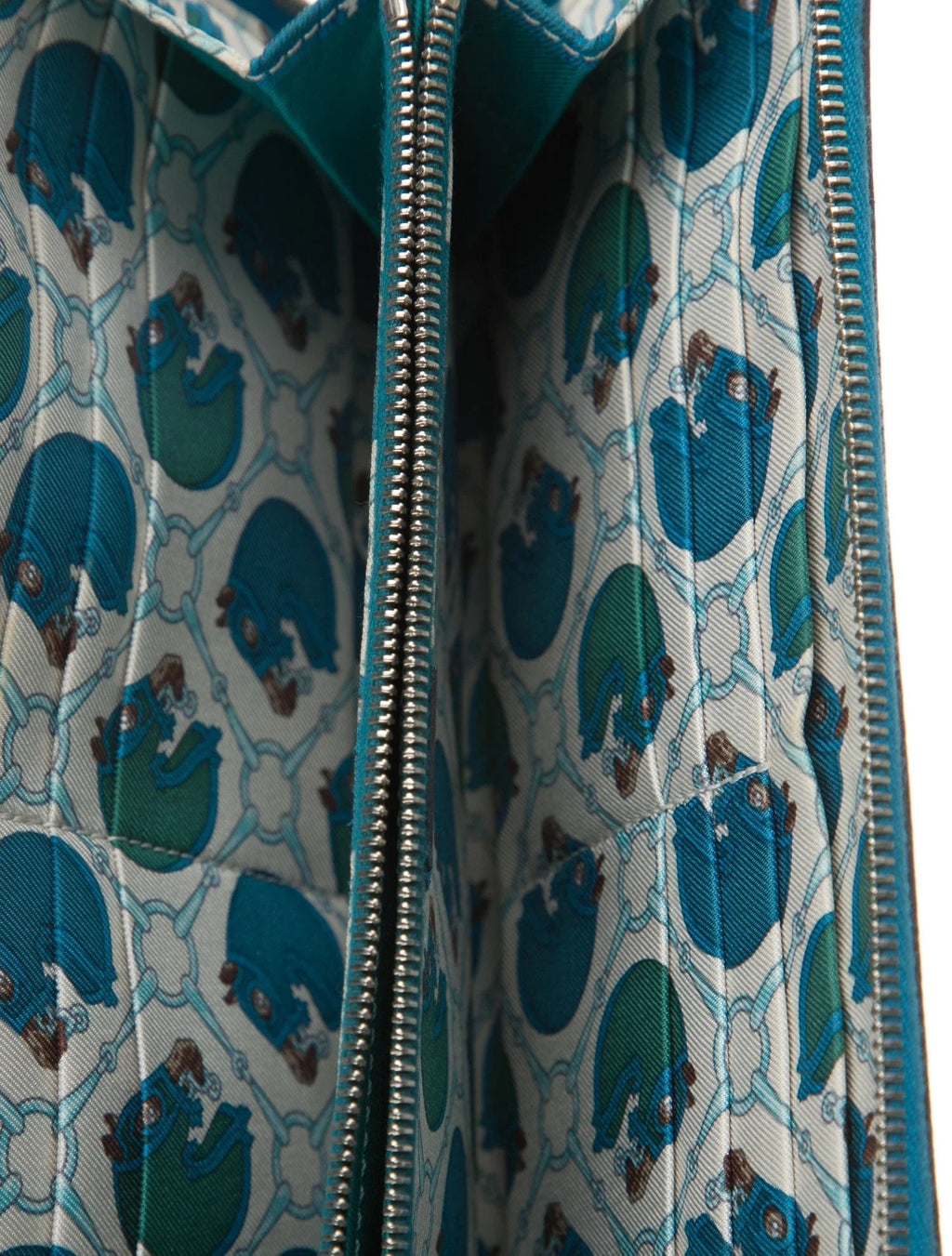 HERMÈS EPSOM LEATHER SILK'IN LONG ZIP AROUND WALLET IN ZANZIBAR
