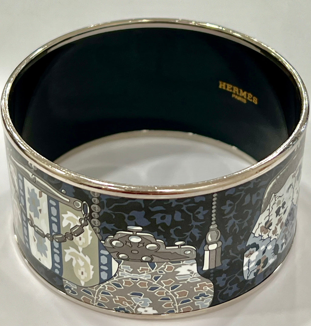HERMÈS ENAMEL CACHEMIRE DE TAMARA EXTRA WIDE BRACELET