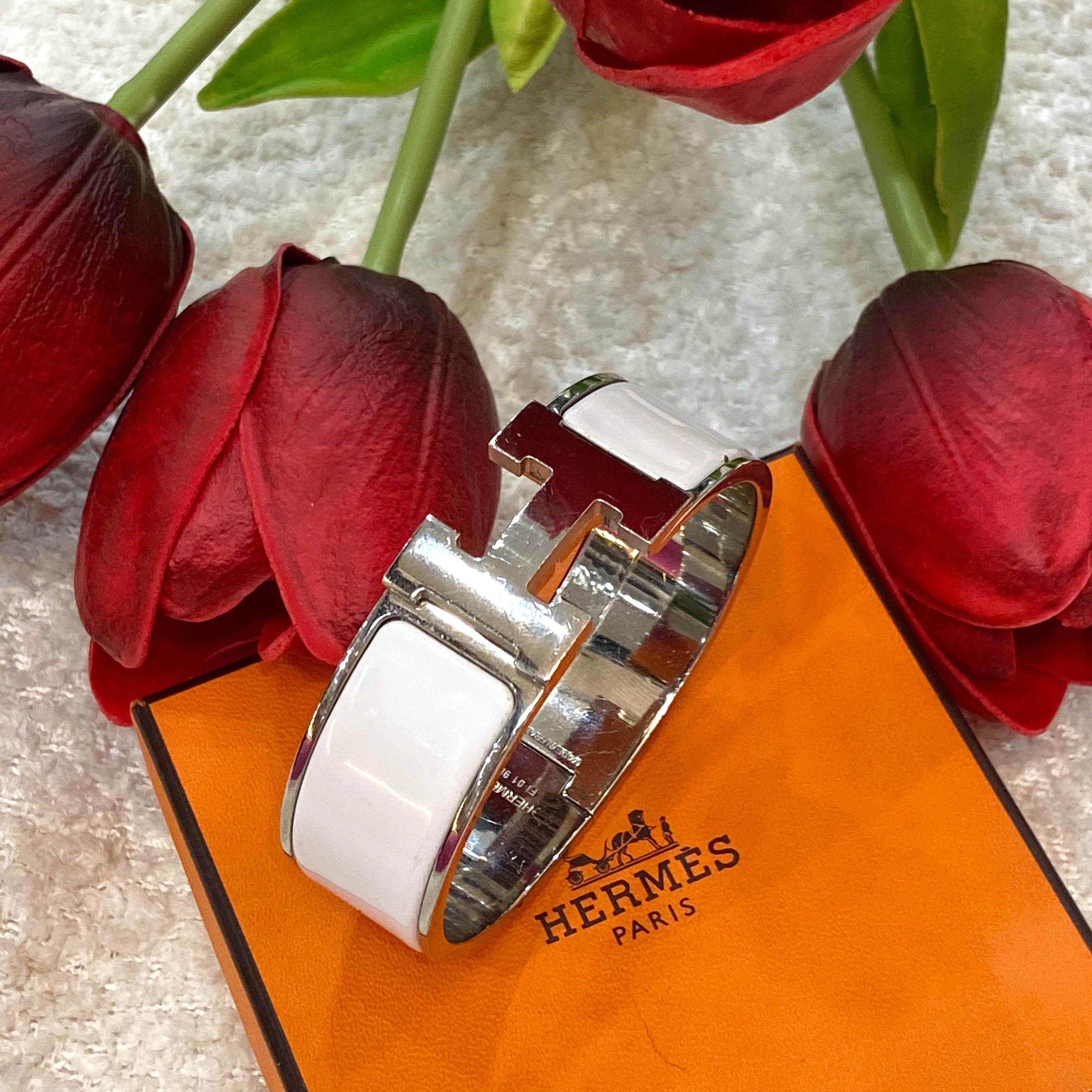 HERMÈS CLIC CLAC H ENAMEL WIDE CUFF BRACELET GM