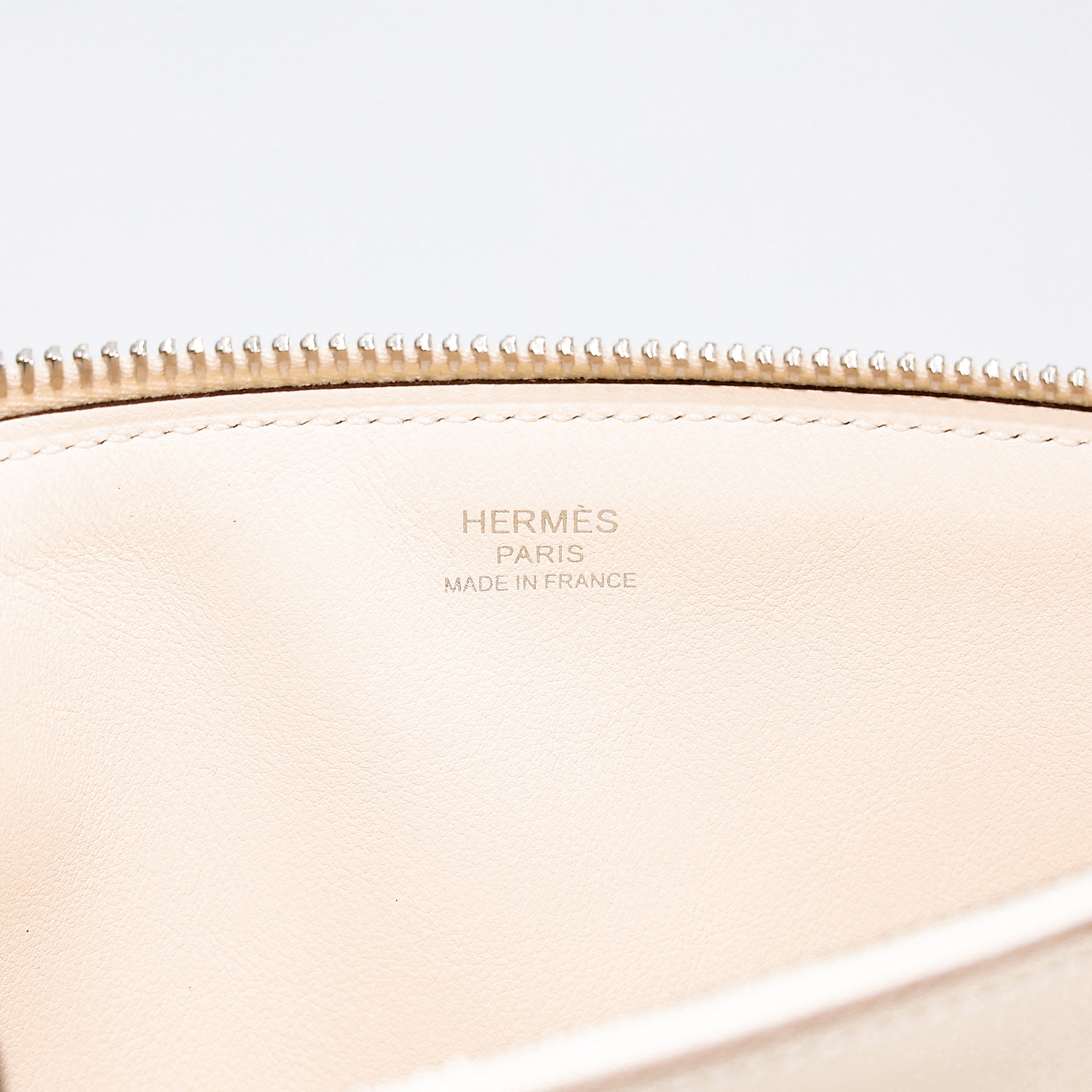 HERMÈS SWIFT LEATHER BAZAR IN & OUT POUCH