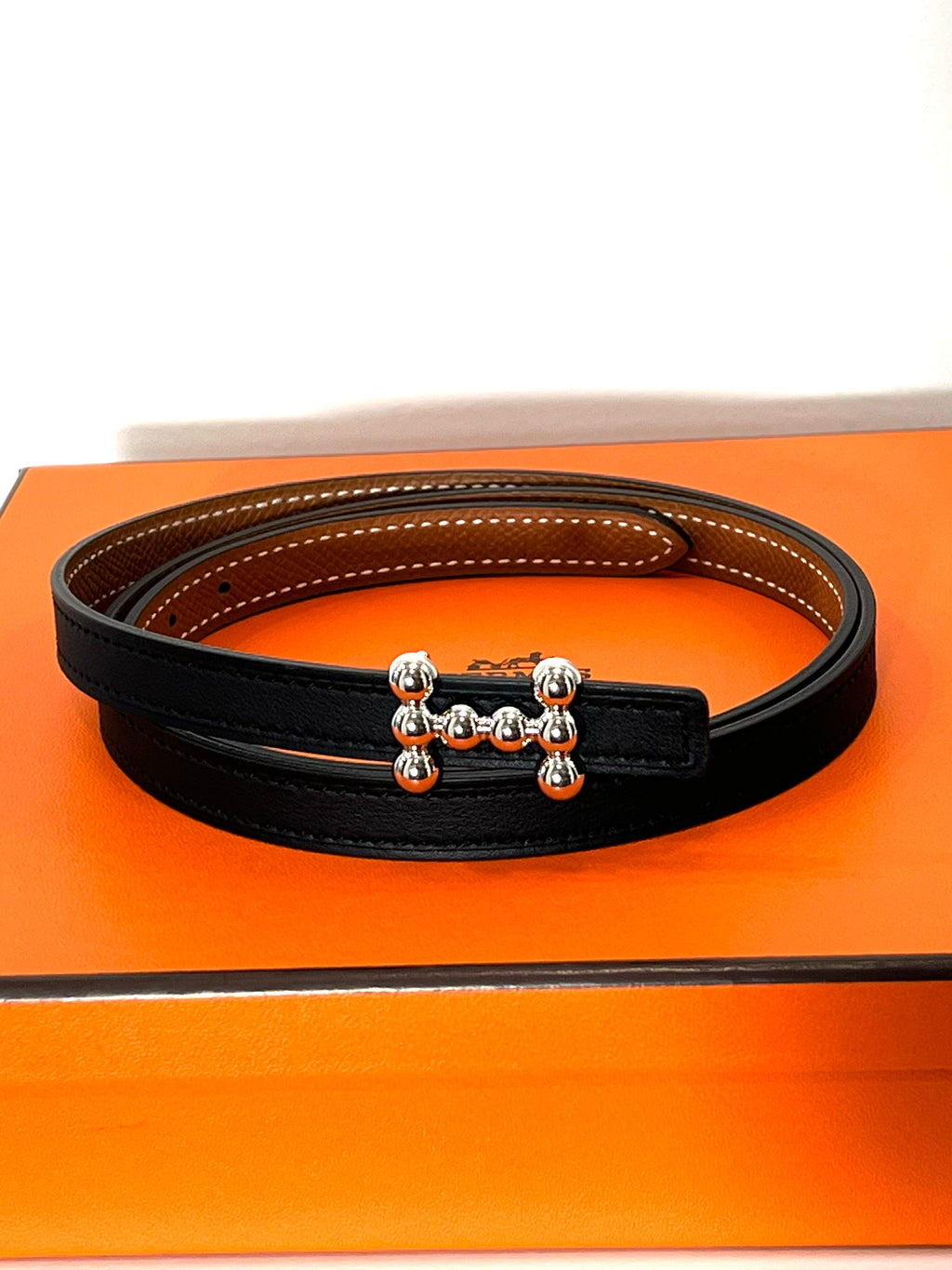 HERMÈS BUBBLE BUCKLE LEATHER REVERSIBLE BELT