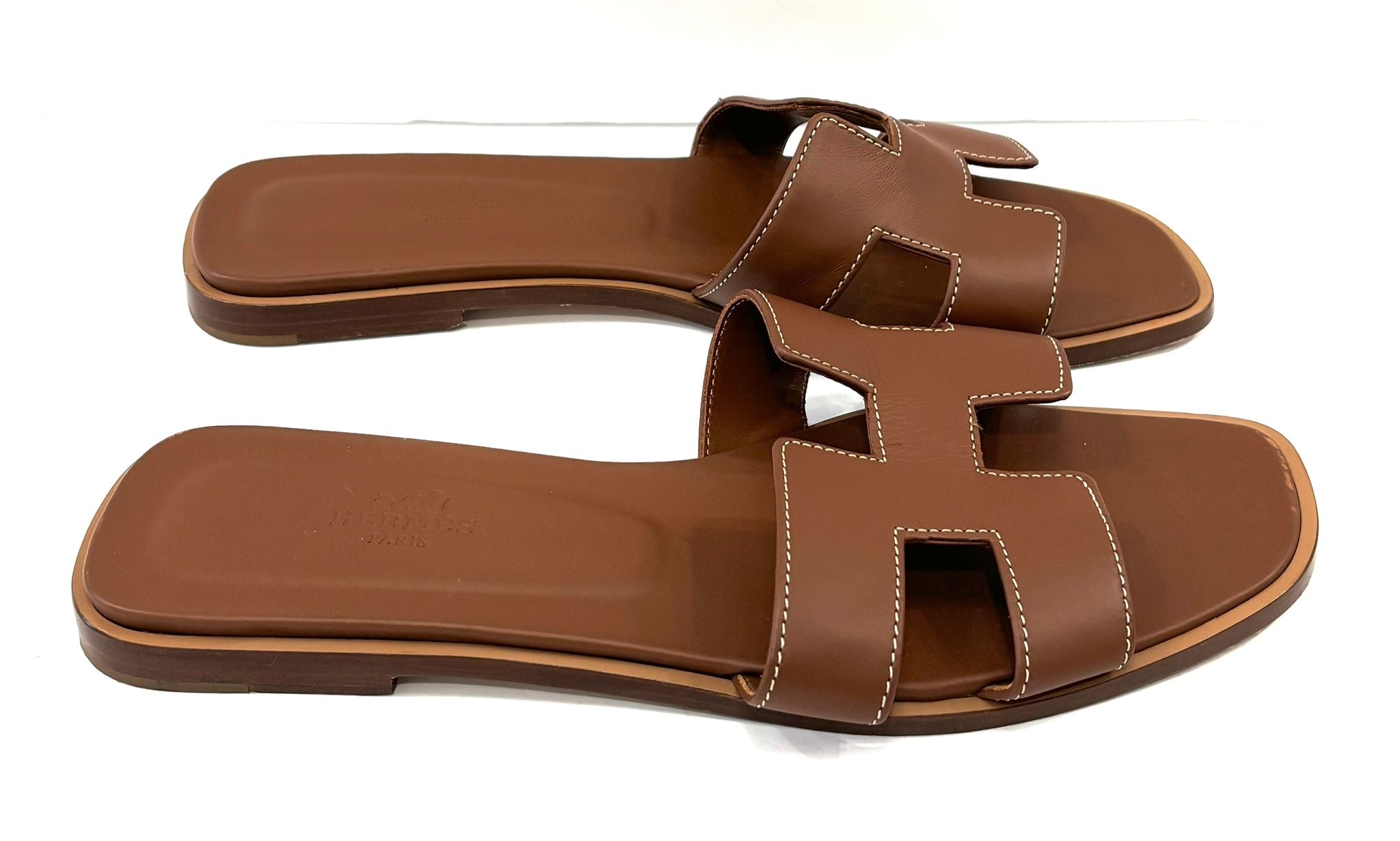 HERMÈS CALFSKIN LEATHER ORAN SANDALS MULES