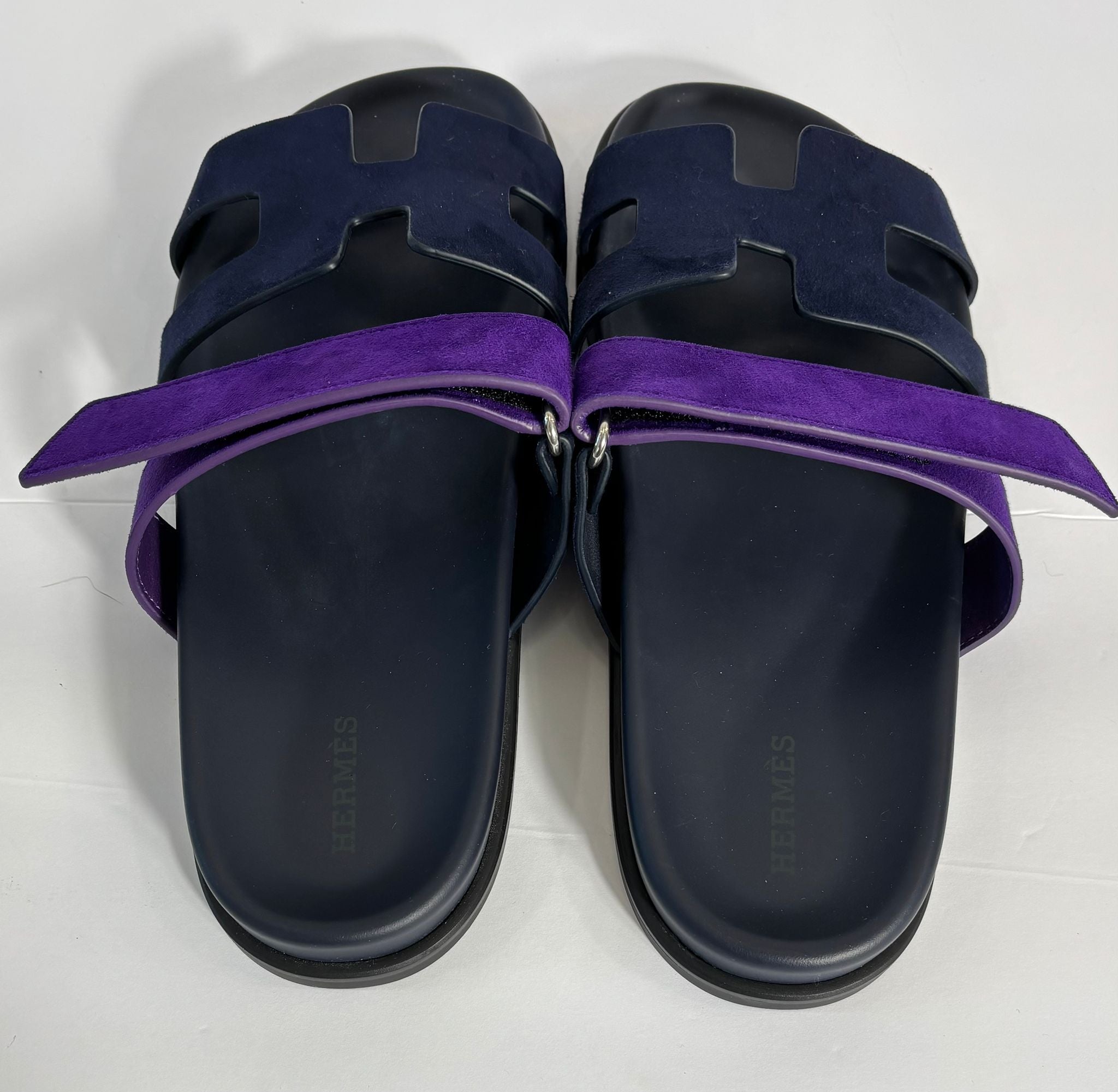 HERMÈS SUEDE CHYPRE SANDALS