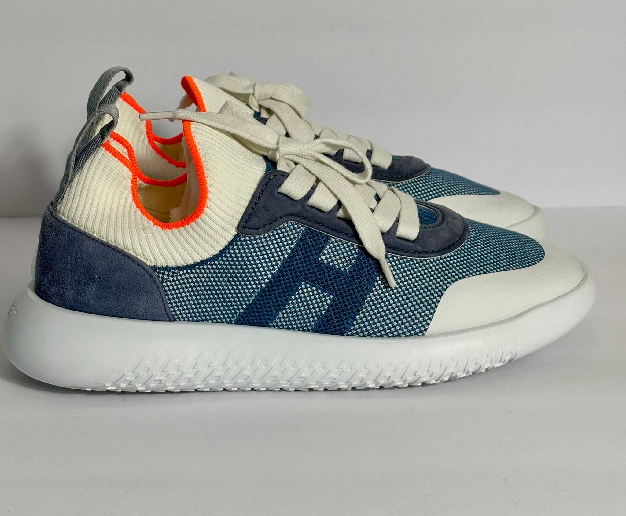 HERMÈS SUEDE WOMENS CREW SNEAKERS