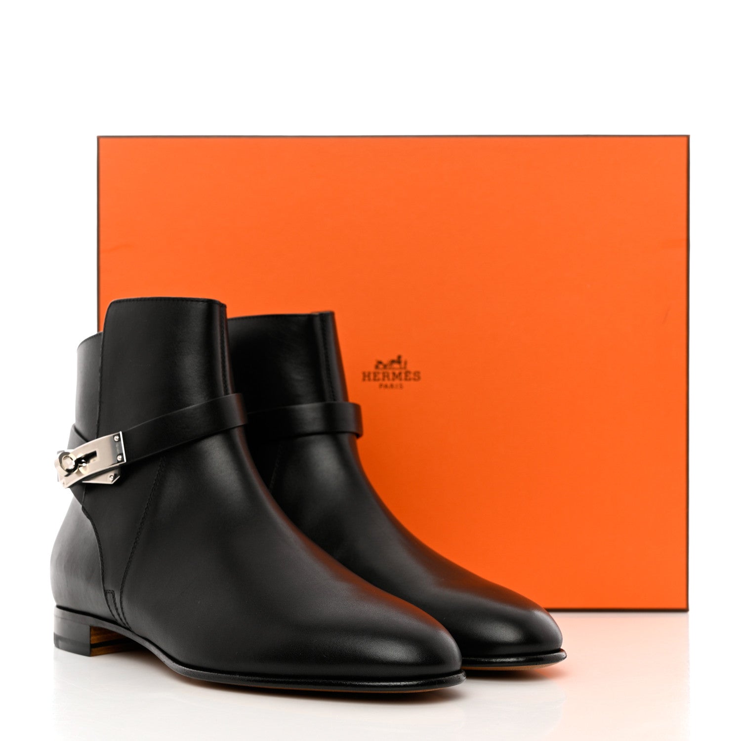 HERMÈS NEO CALFSKIN LEATHER ANKLE BOOTS