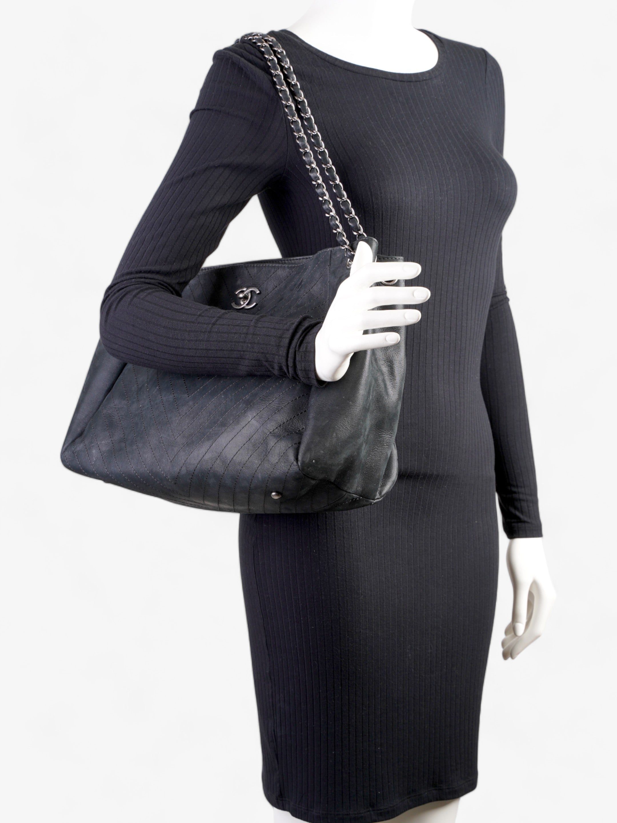 Chanel Large CC Tote Black Leather