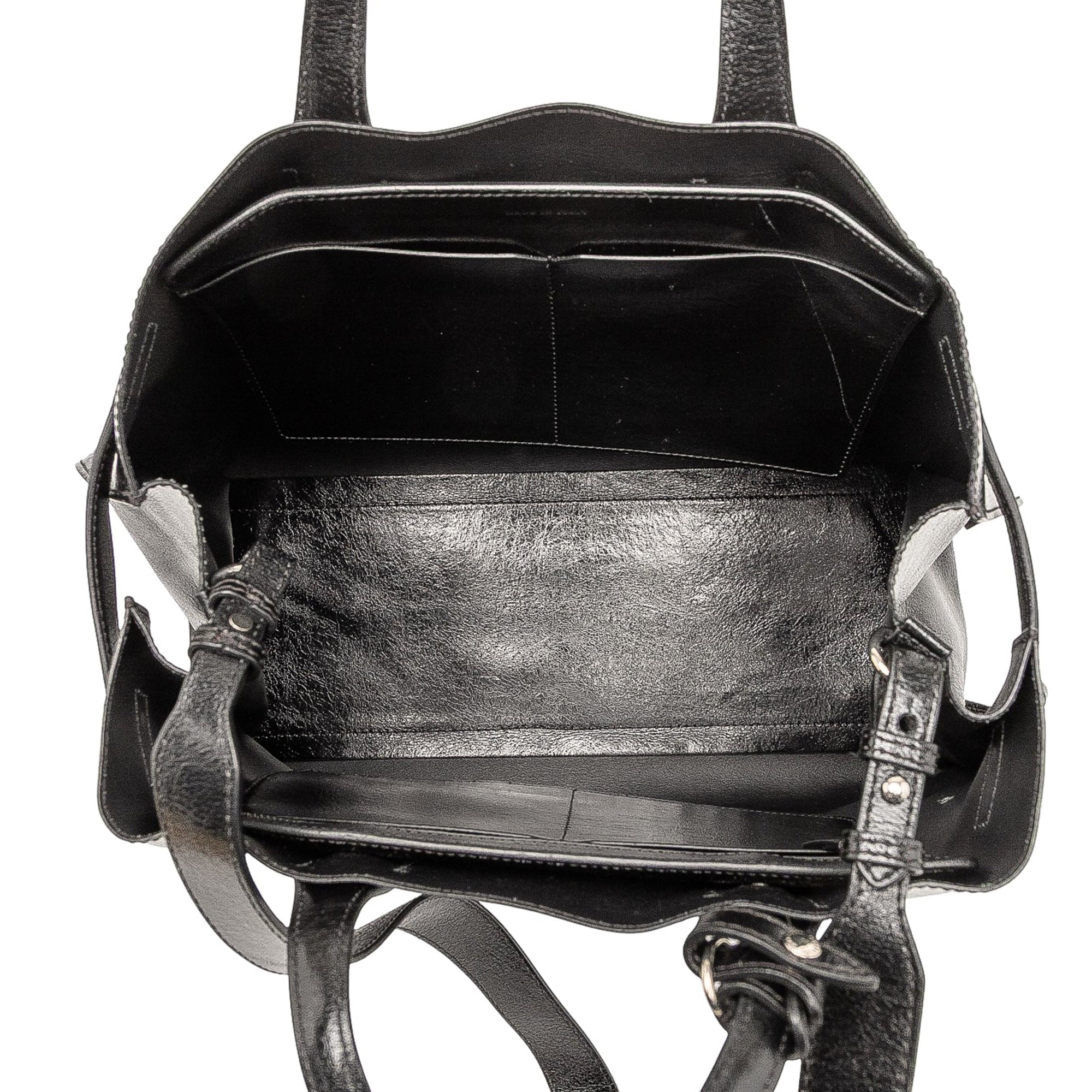 Banner NM Tote Patent Large