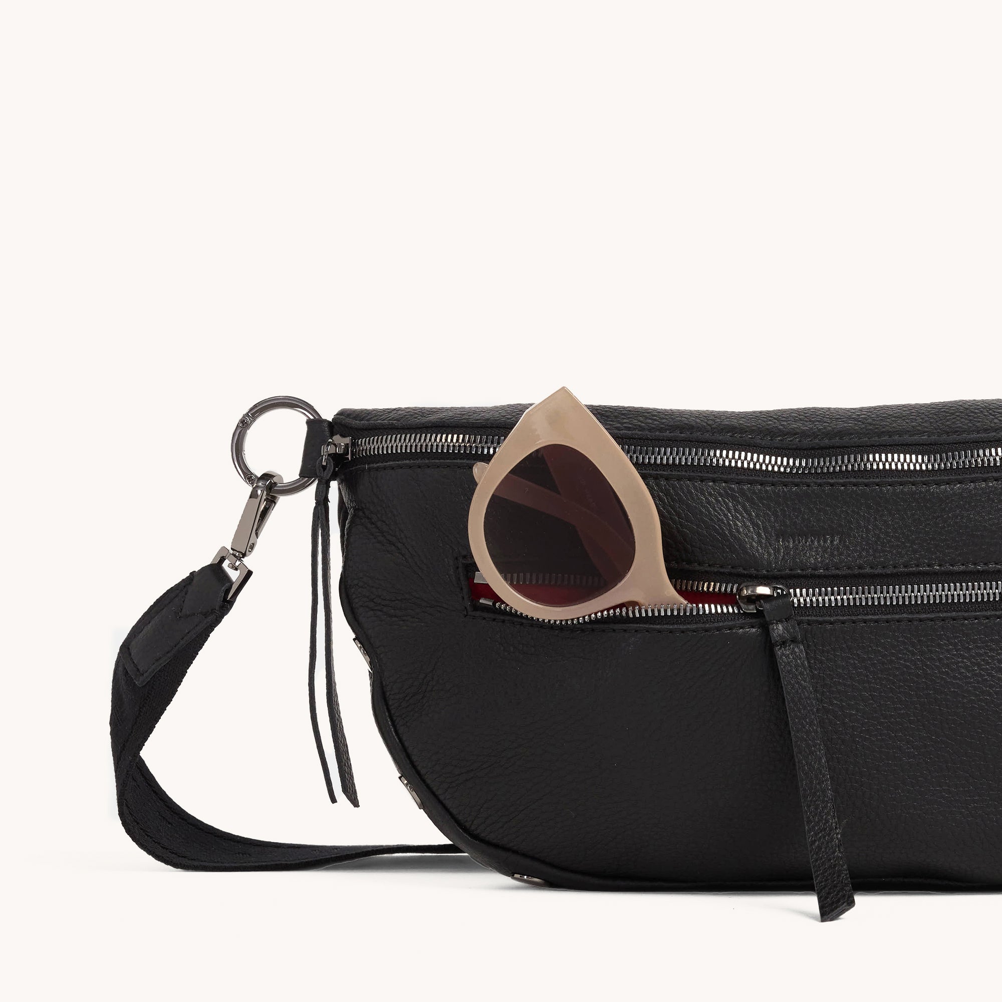 Charles Crossbody | Black/Gunmetal | Lrg