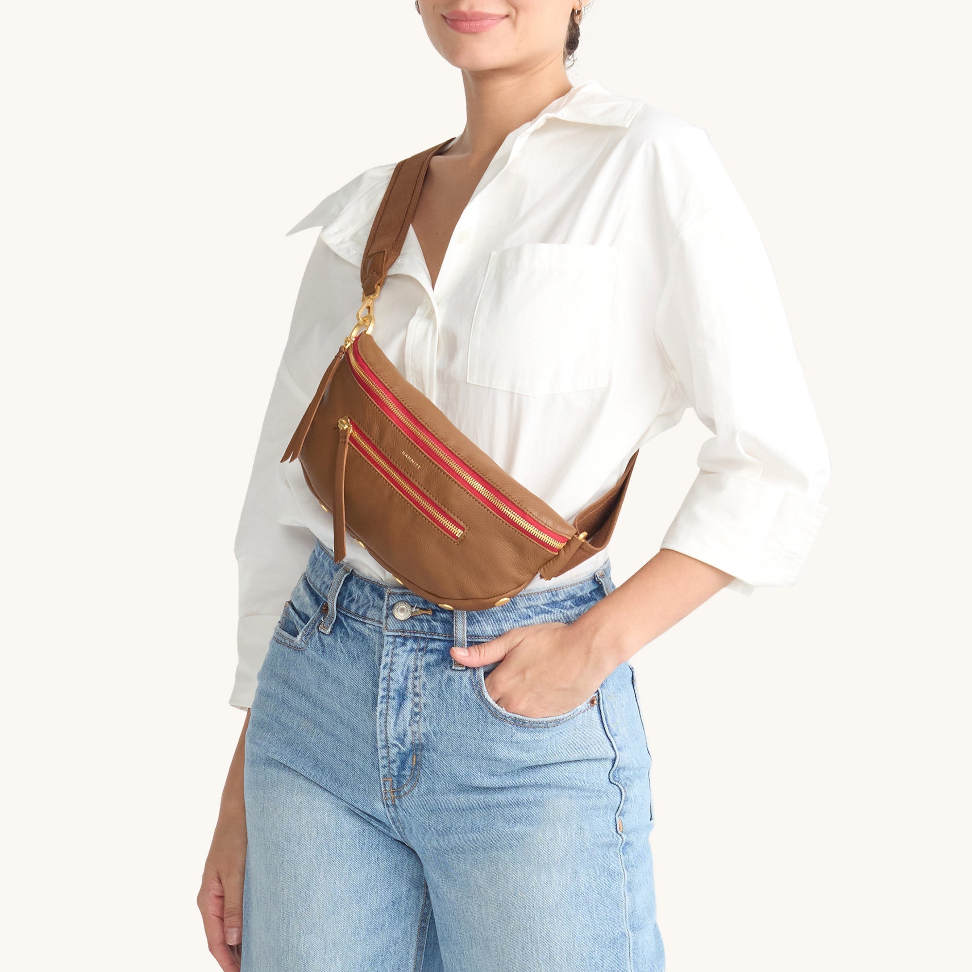 Charles Crossbody | Mahogany Pebble/Brushed Gold Red Zip | Med