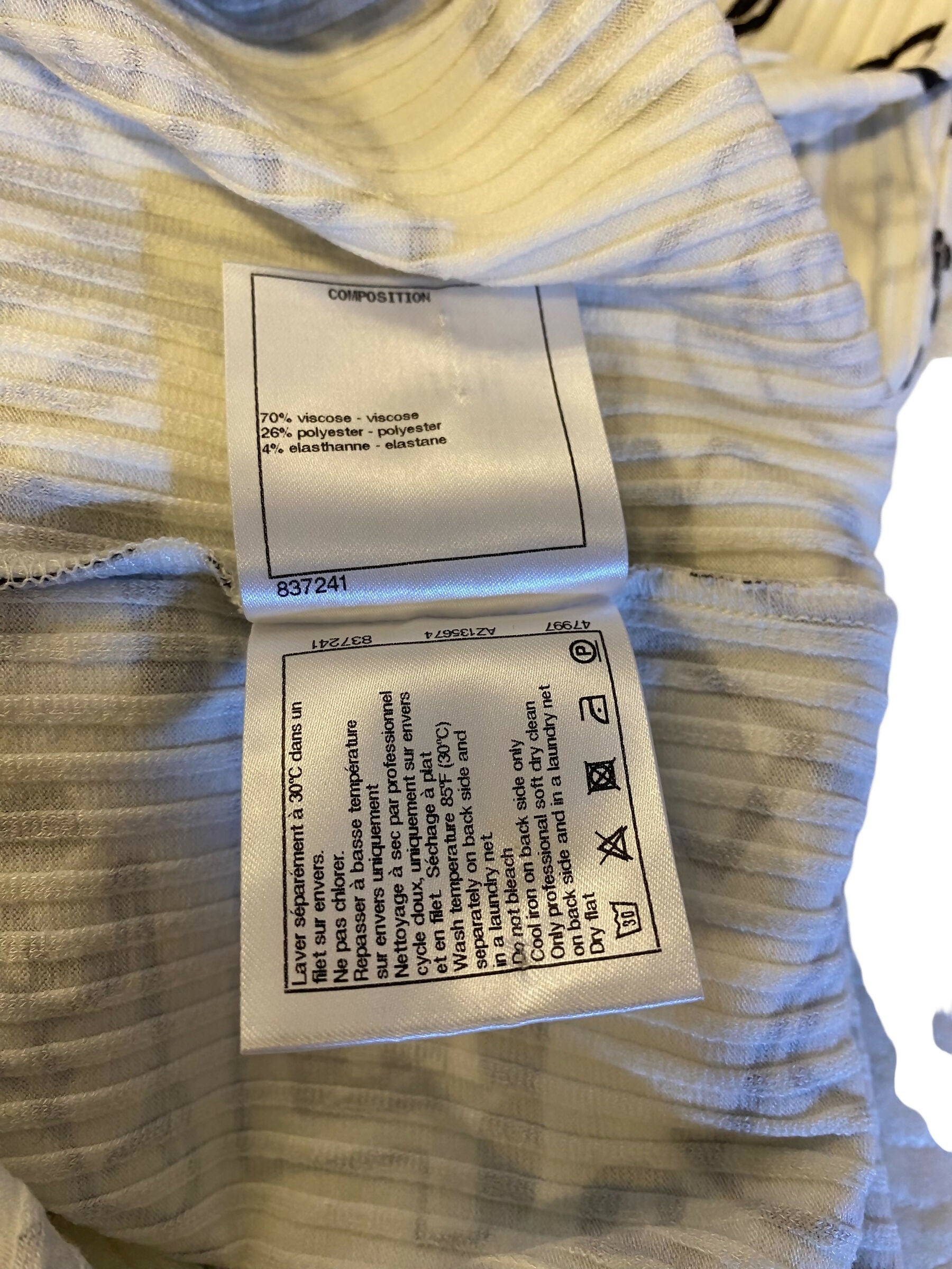 Chanel 19A Paris-New York Egypt Graffiti Tank Top Size FR 36
