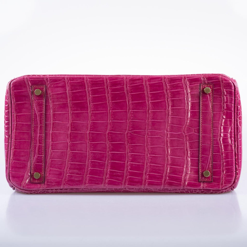 Hermès Birkin 35 Fuchsia Porosus Crocodile with Gold Hardware