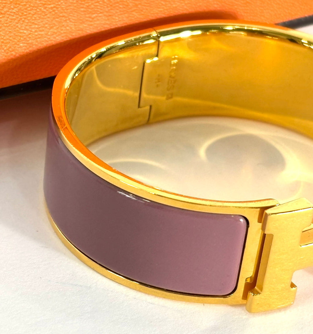 HERMÈS CLIC CLAC H ENAMEL WIDE GOLD PLATED CUFF BRACELET