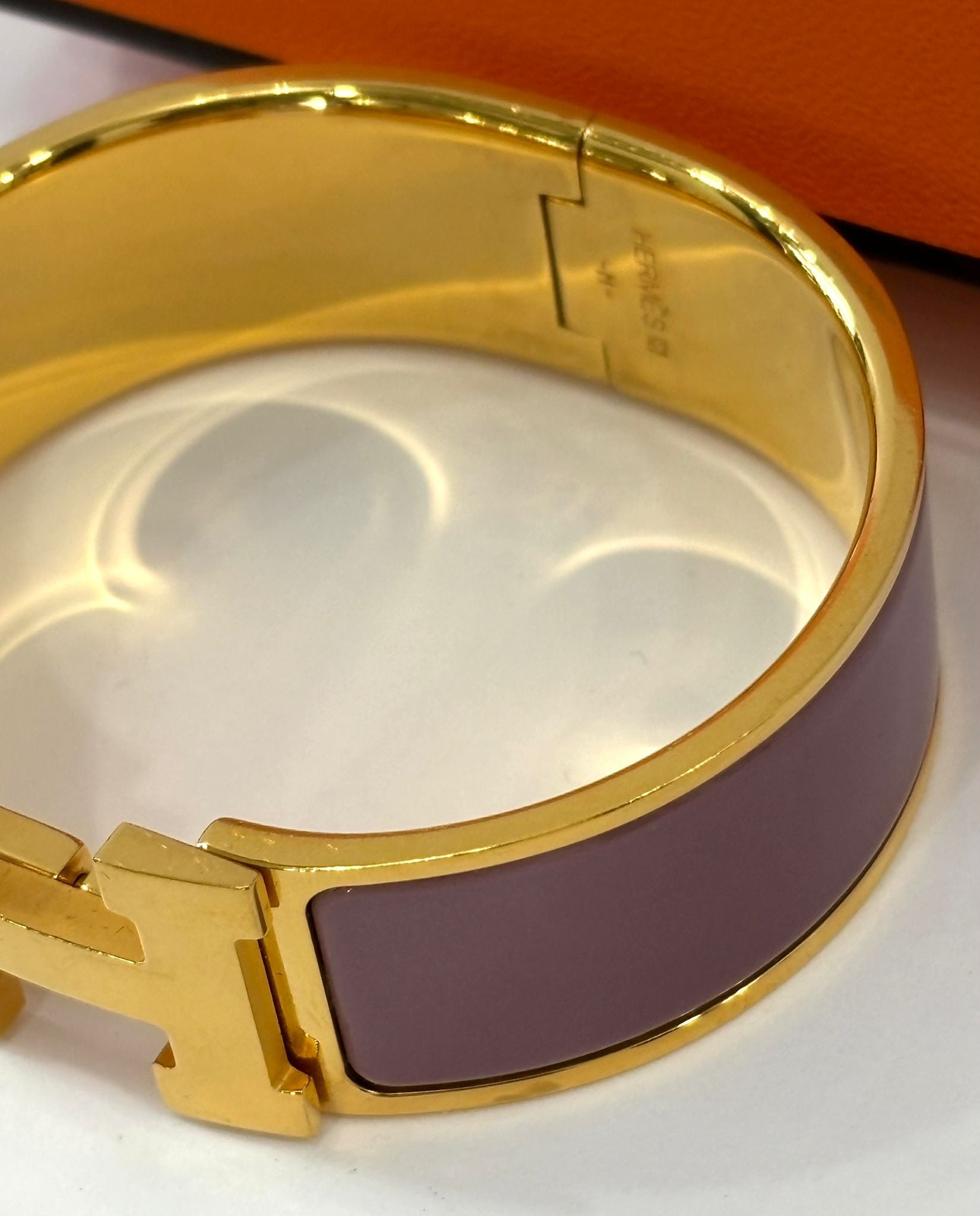 HERMÈS CLIC CLAC H ENAMEL WIDE GOLD PLATED CUFF BRACELET