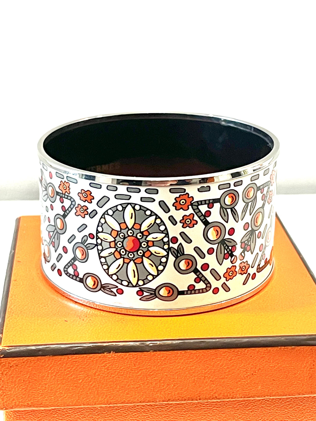 HERMÈS PALLADIUM PLATED ENAMEL WIDE MARWARI BRACELET