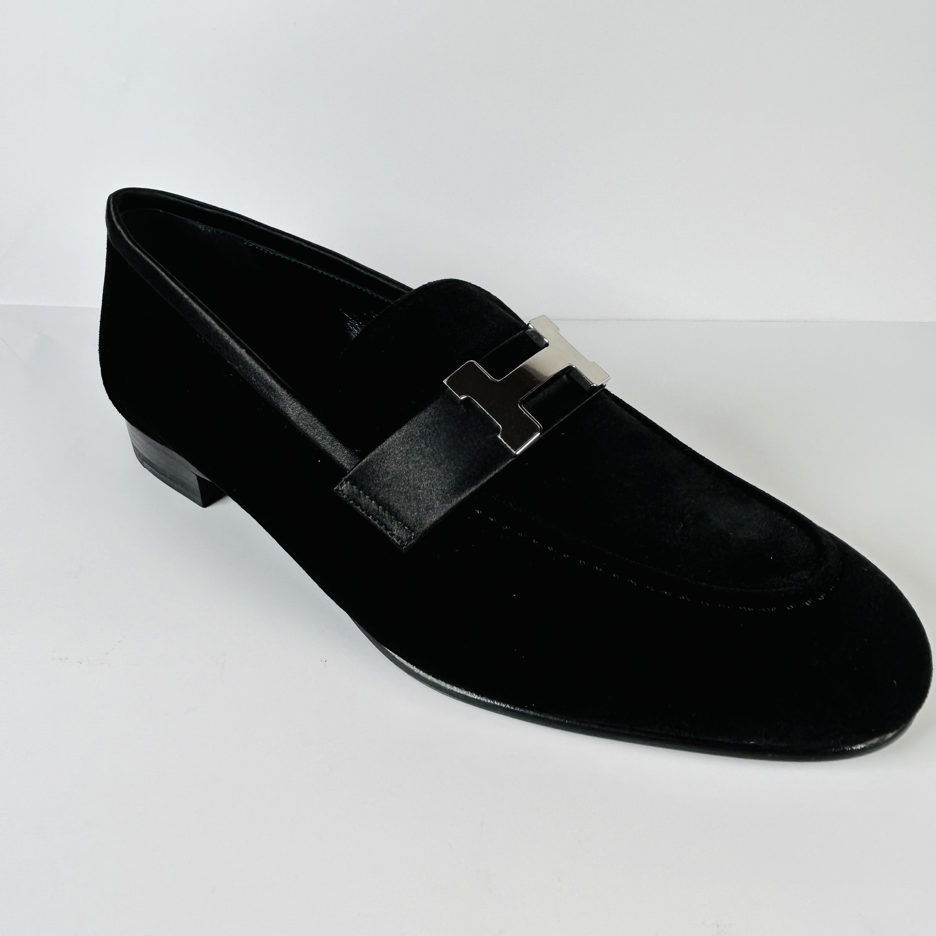 HERMÈS PARIS VELVET LOAFERS