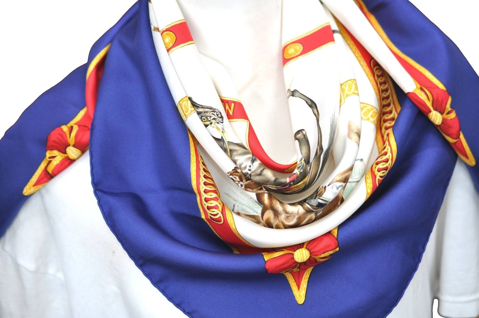 HERMÈS  ECOLE FRANCAISE D'EQUITATION SILK SCARF