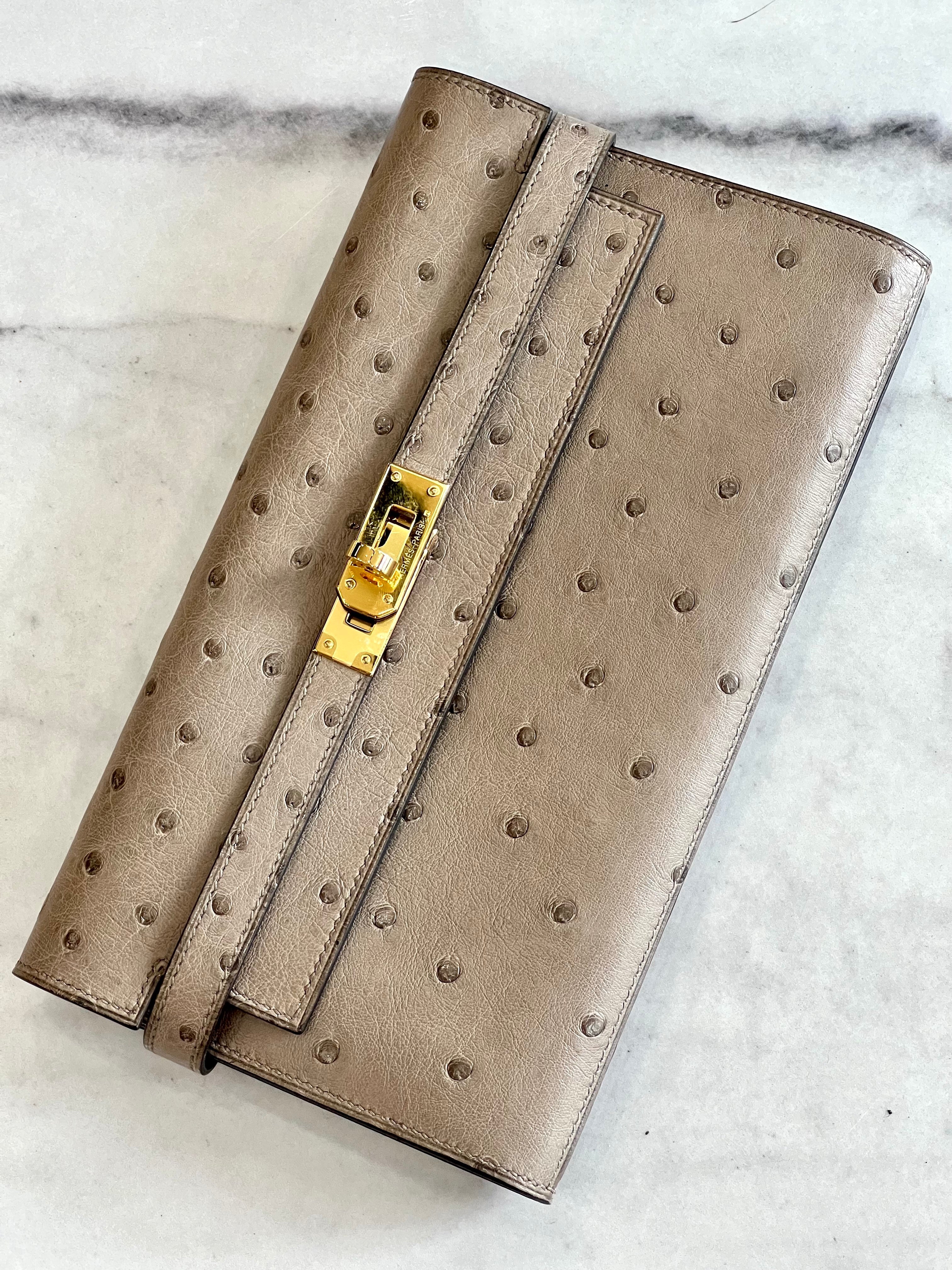 HERMÈS VERT VERONESE OSTRICH LEATHER LONG KELLY WALLET