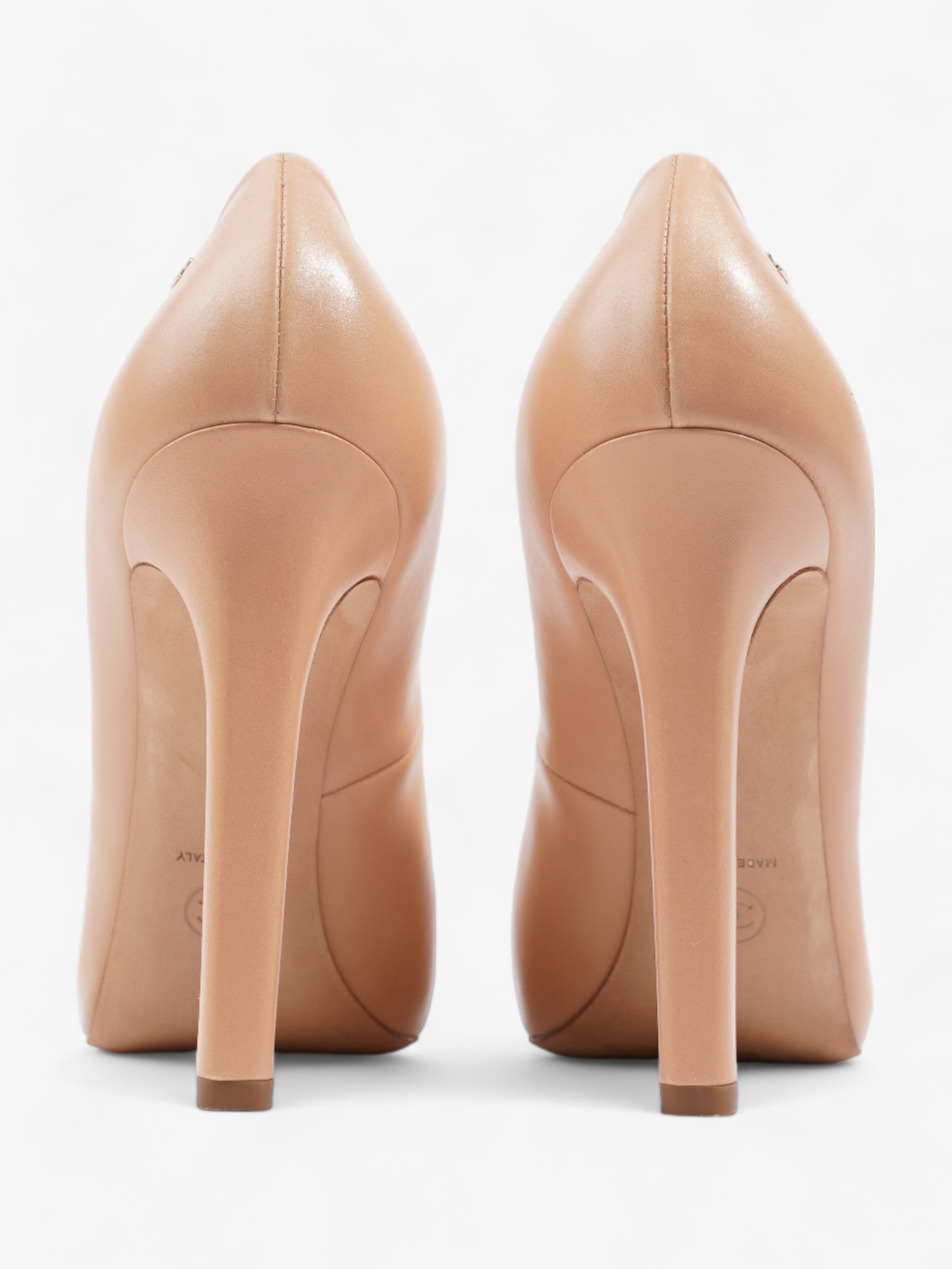 Chanel CC Cap Toe Heels 110 Nude / Black Leather EU 41 UK 8